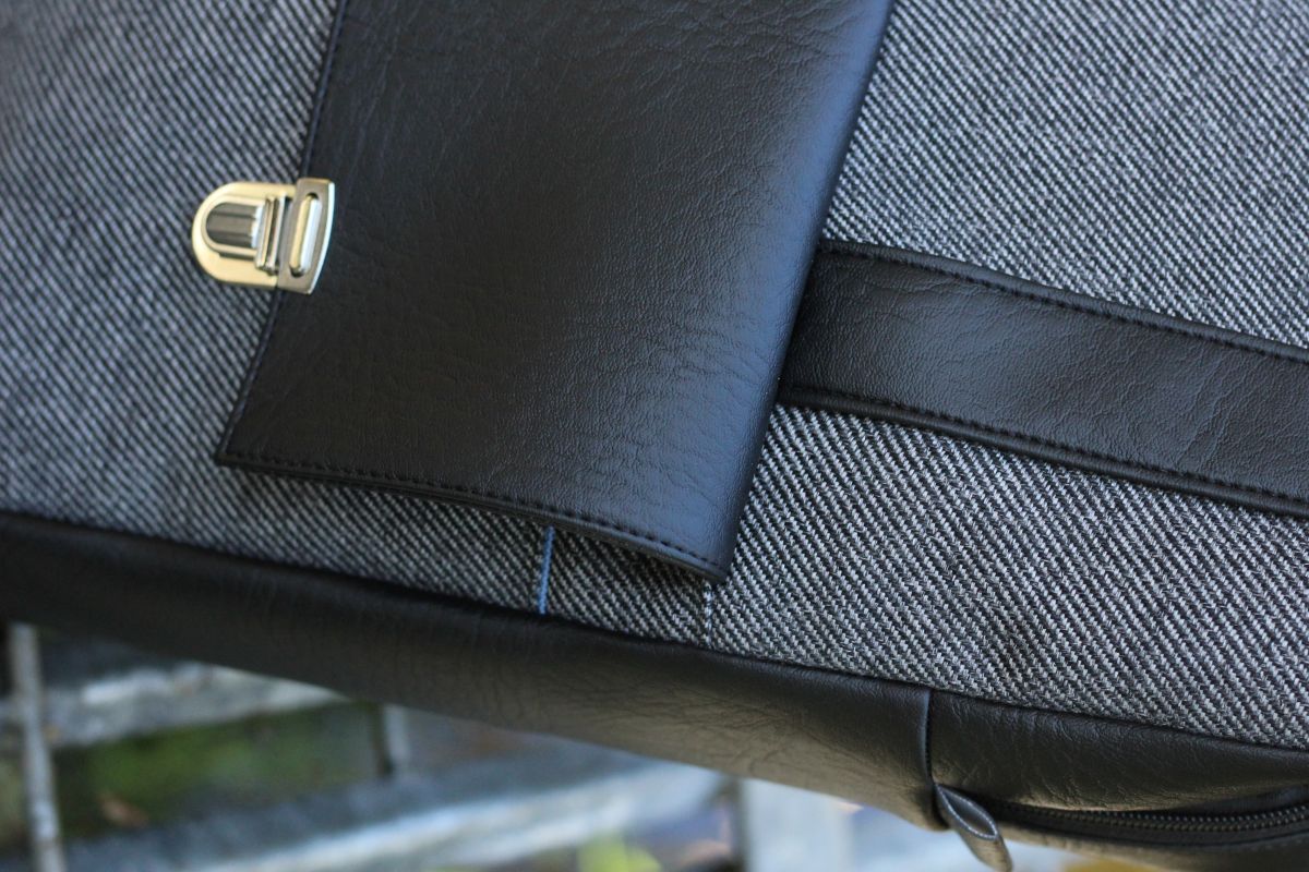 Maža miesto šmutkė