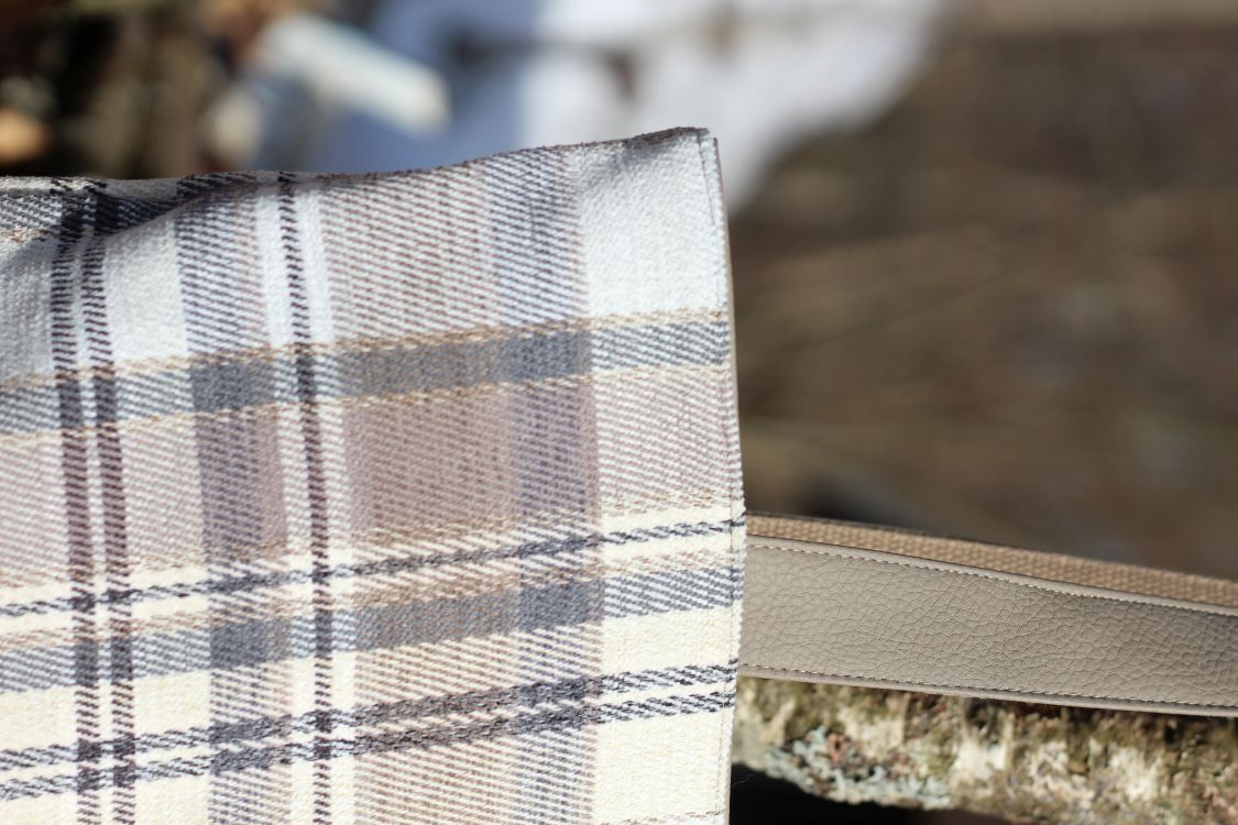 Didelė talpi rankinė krepšys