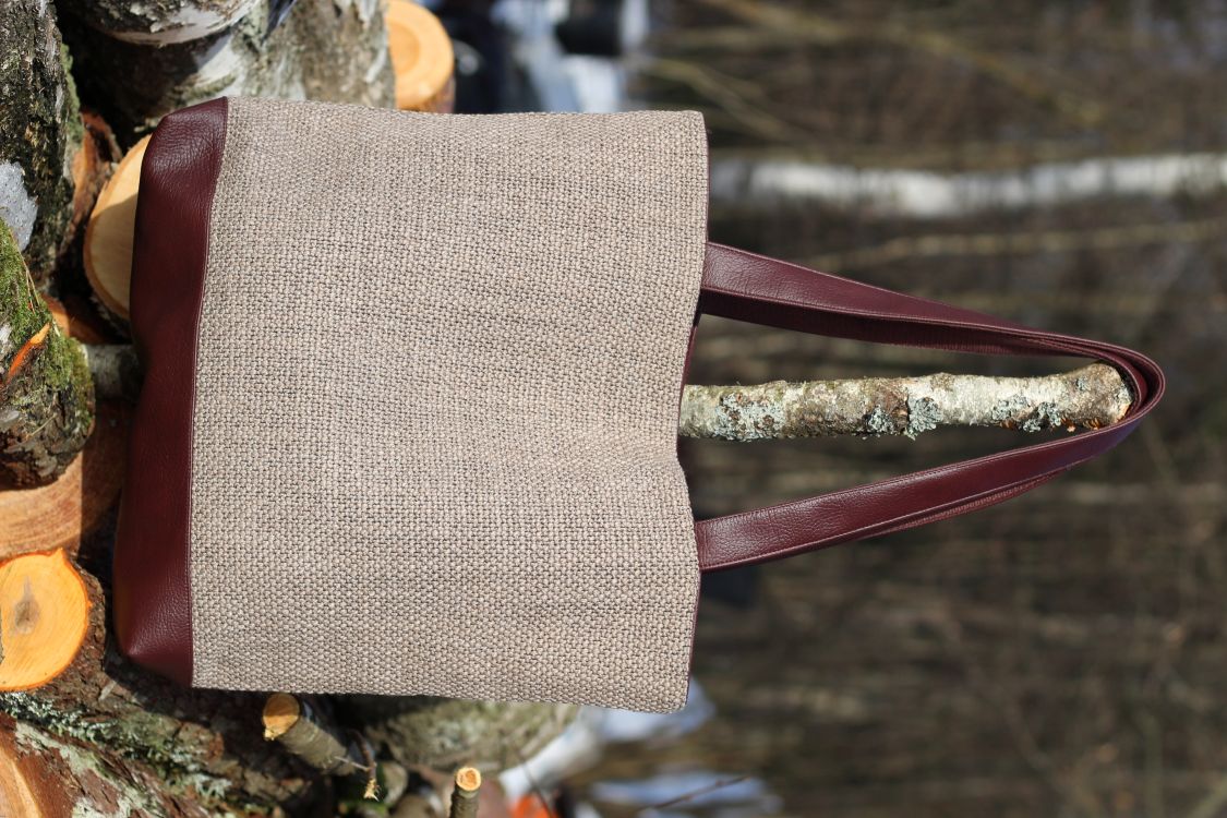 Didelė talpi rankinė krepšys