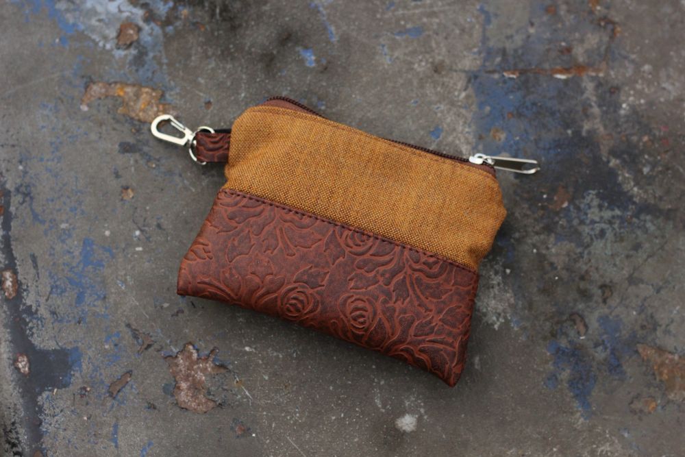 Maža šmutkė smulkmenoms