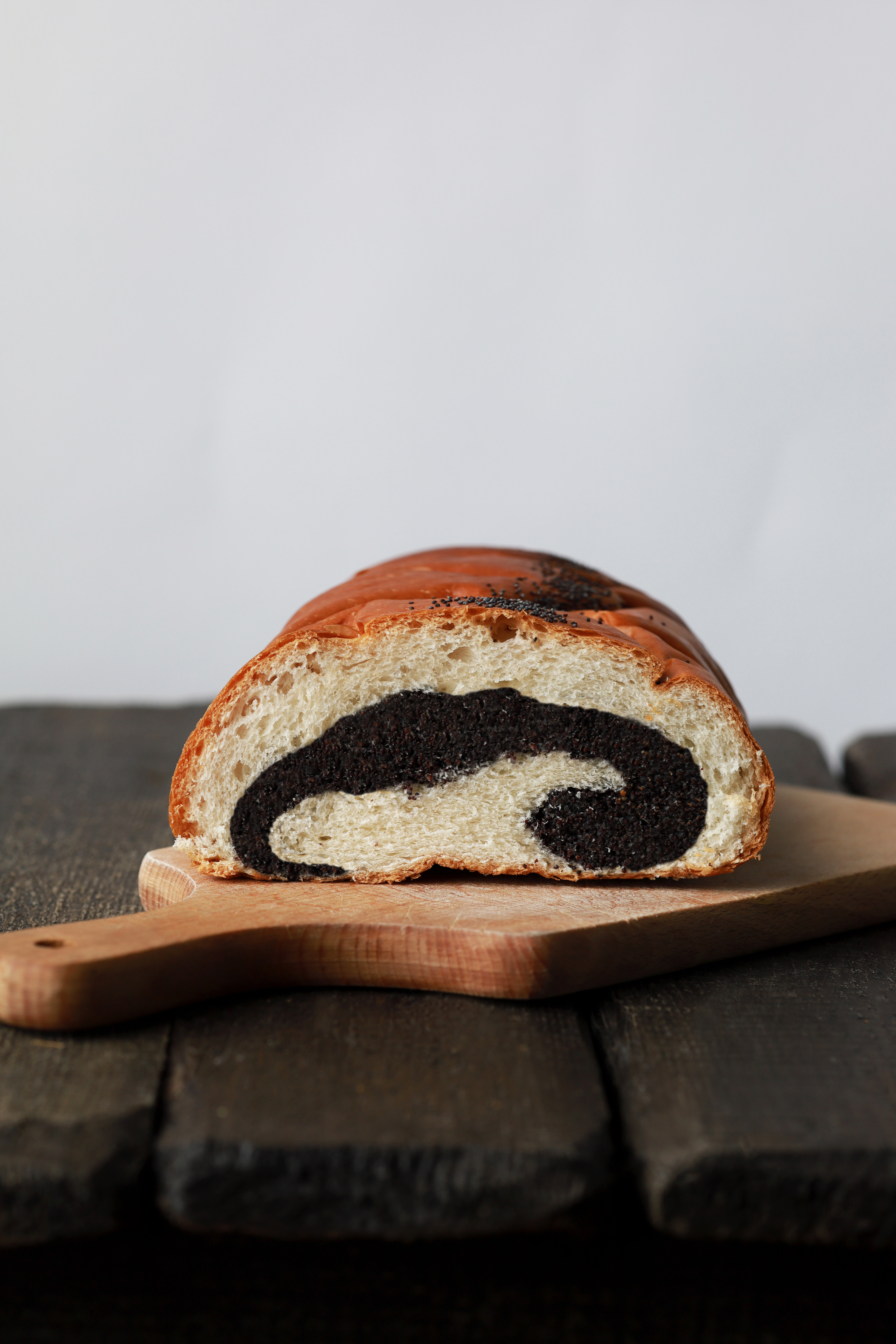 Vyniotinis su aguonomis