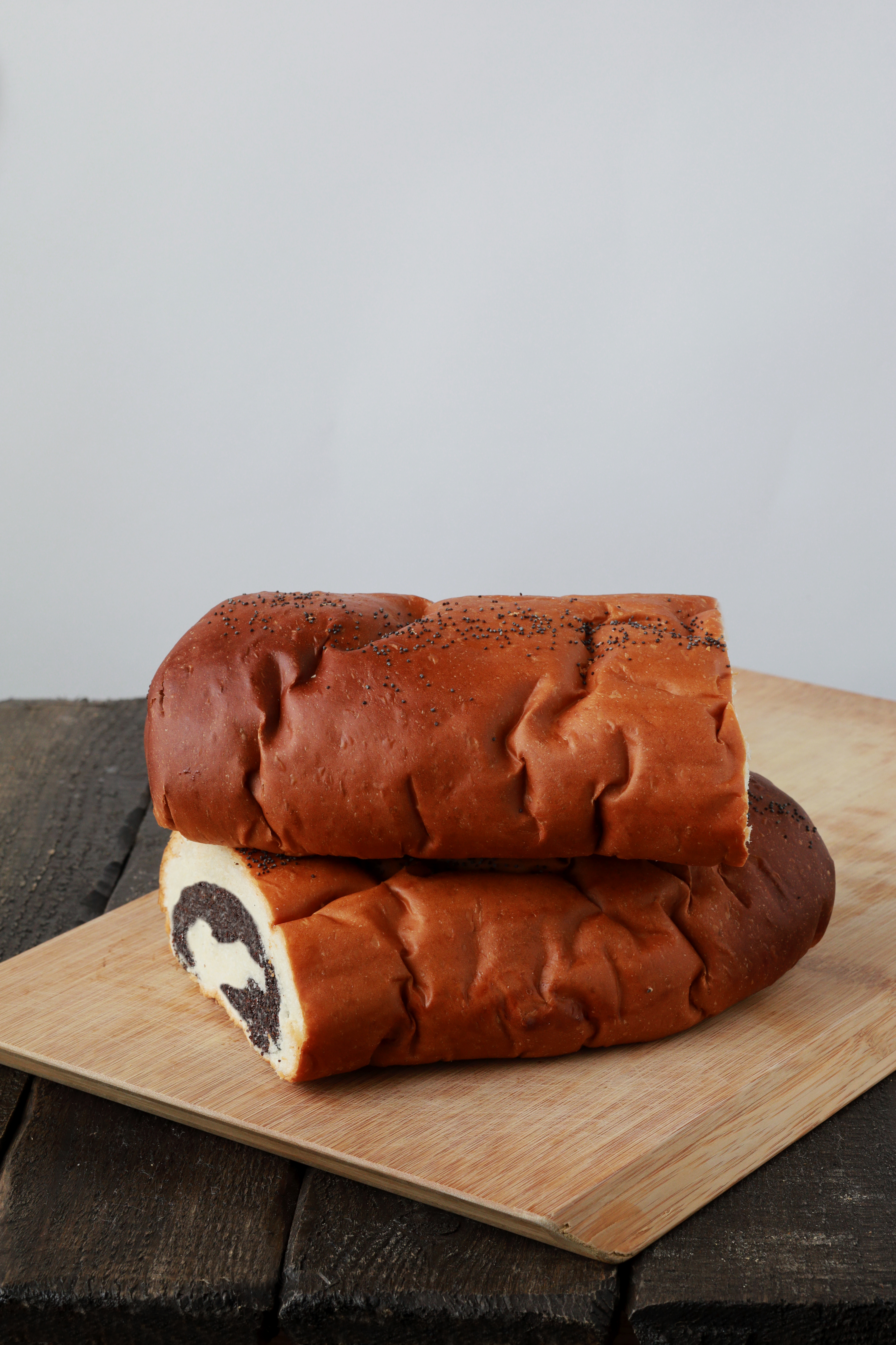 Vyniotinis su aguonomis