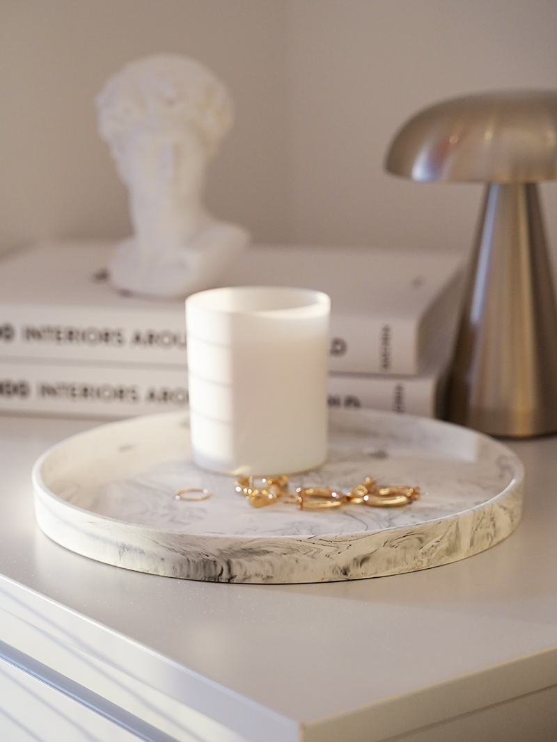 Didelis apvalus padėklas