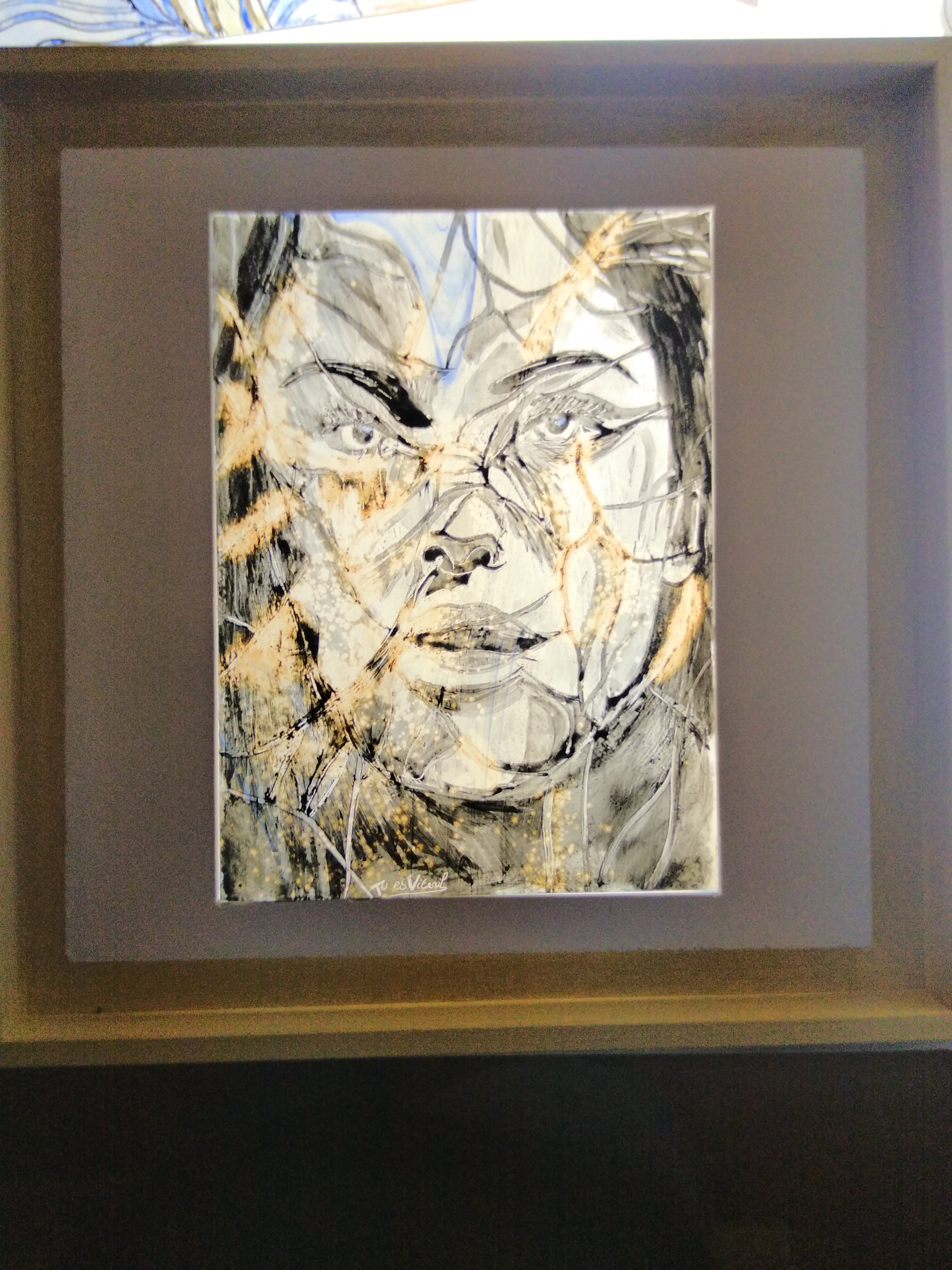 VISAGE DE VERRE