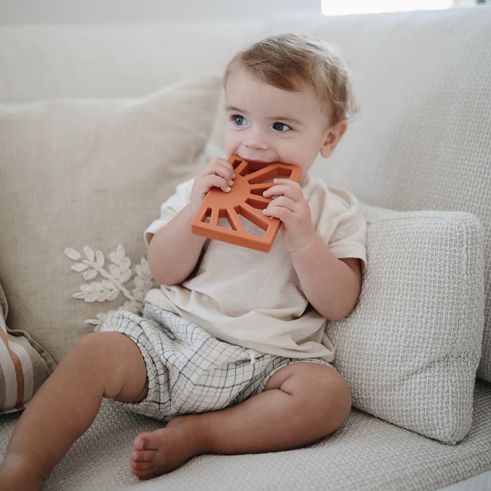 Mushie silikoninis kramtukas Saulė