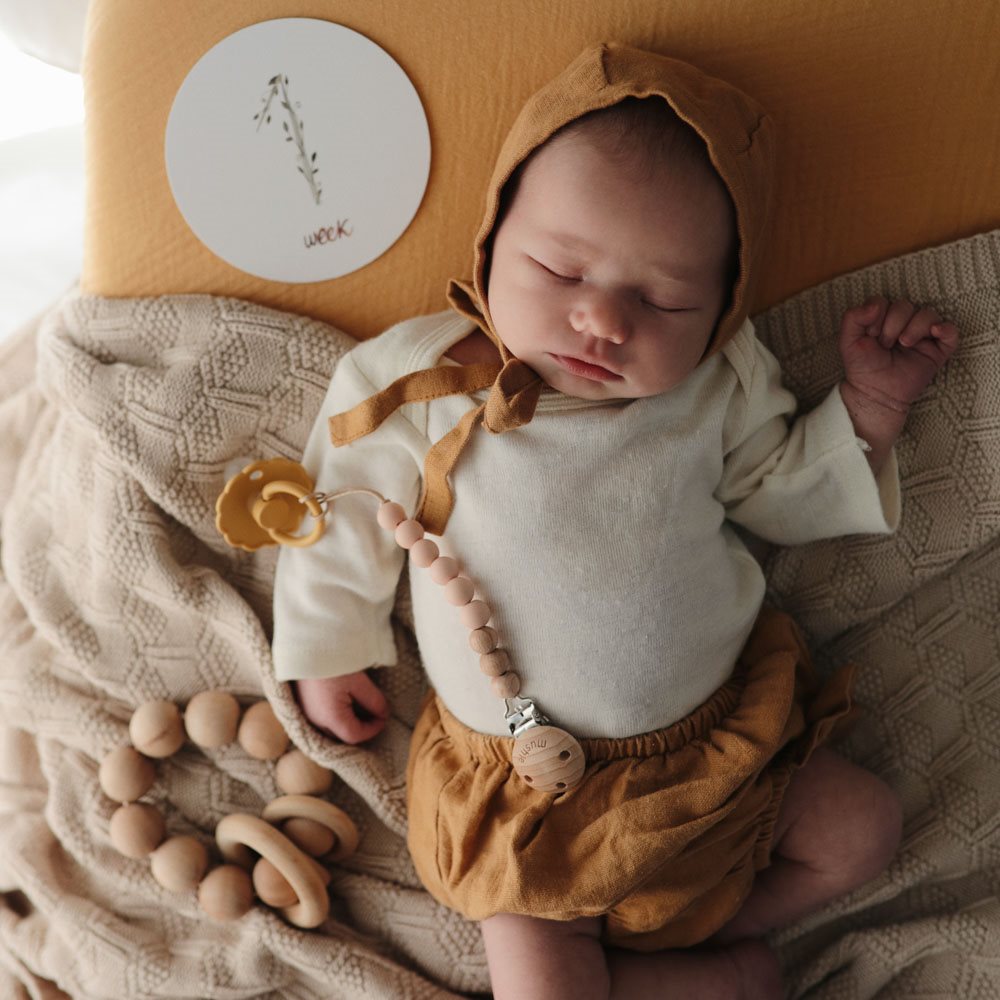 Mushie Milestone kortelės