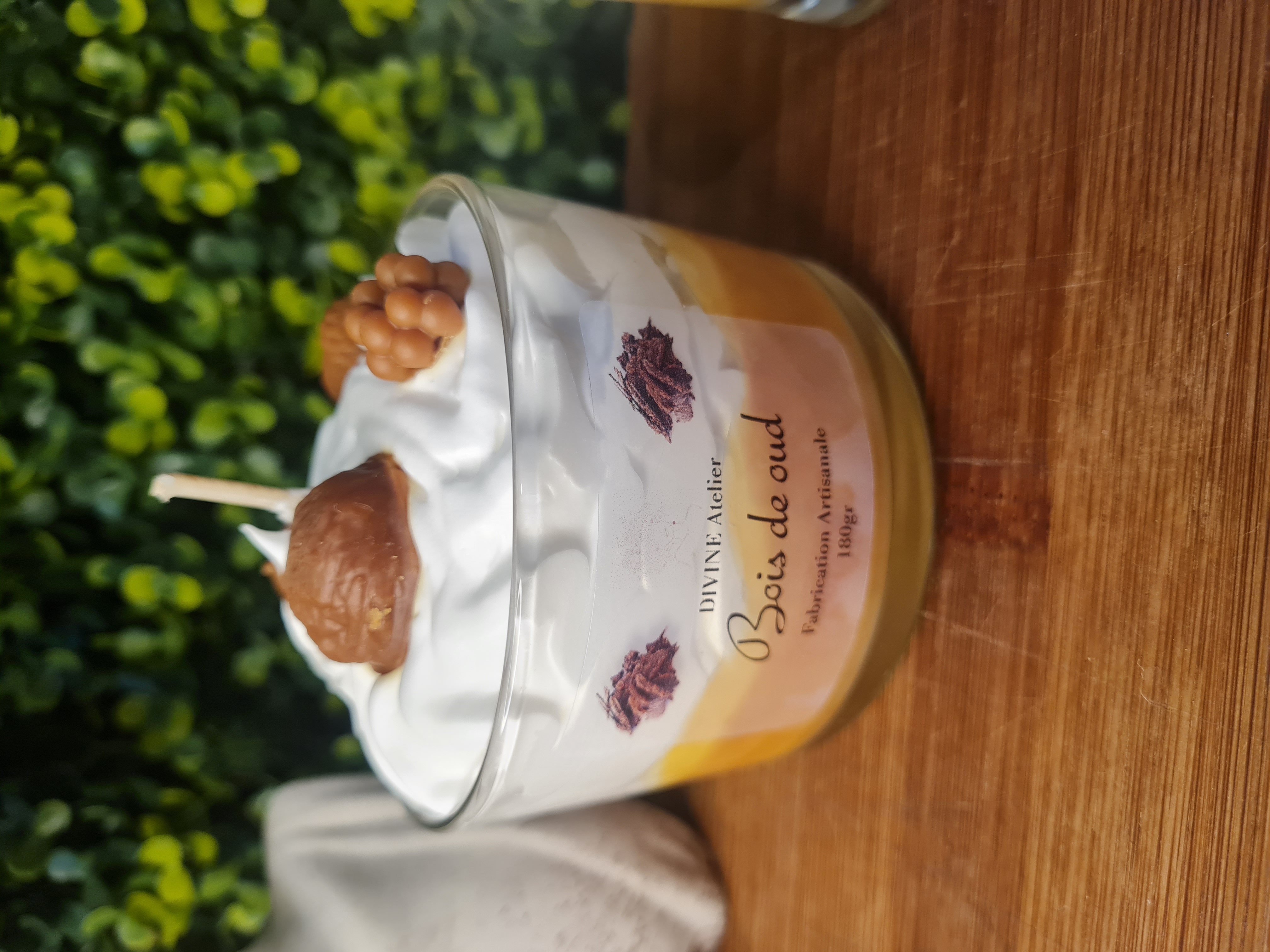 Bougie gourmande bois de oud 