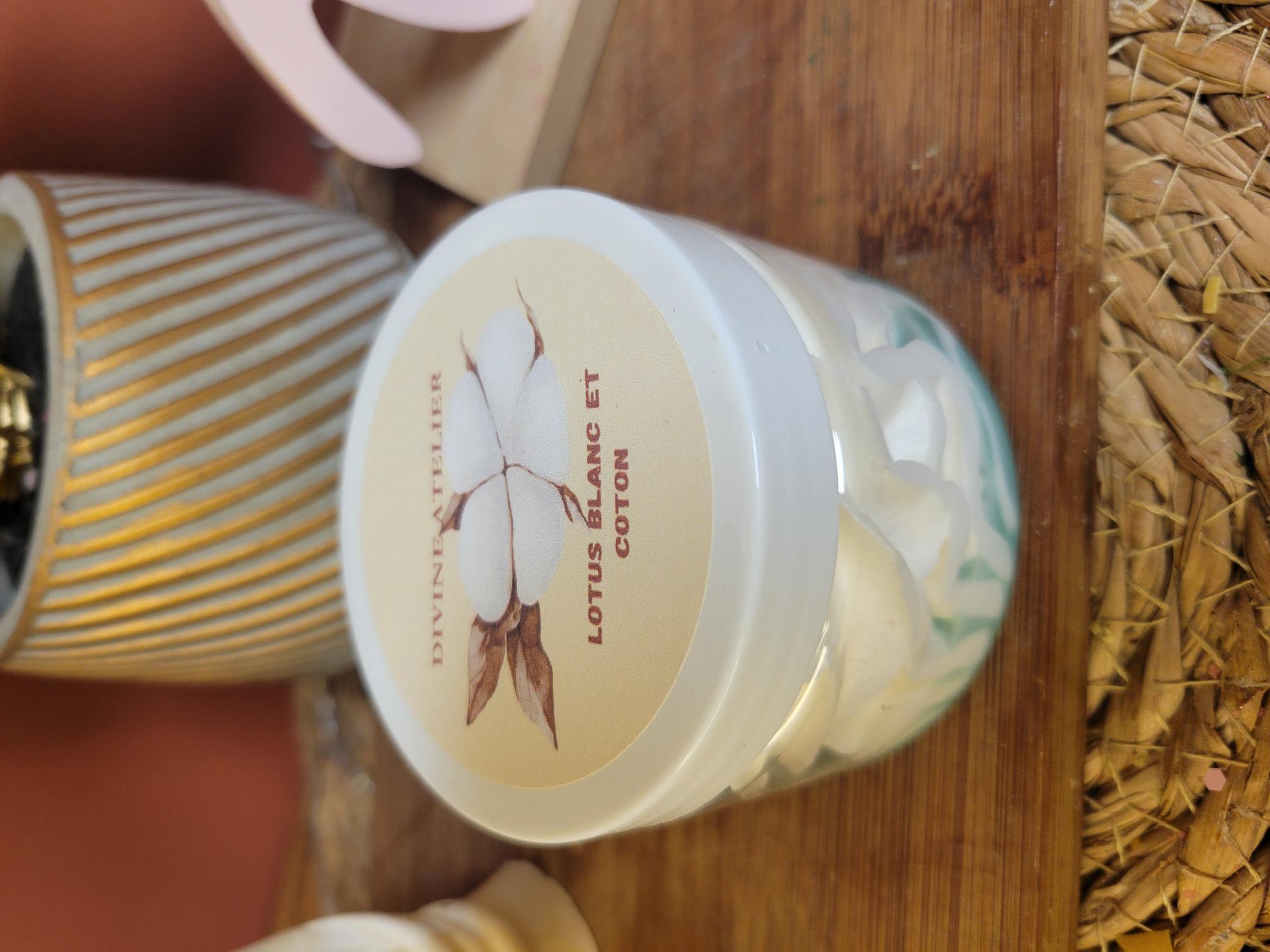 fondant chantilly parfumée Lotus blanc coton