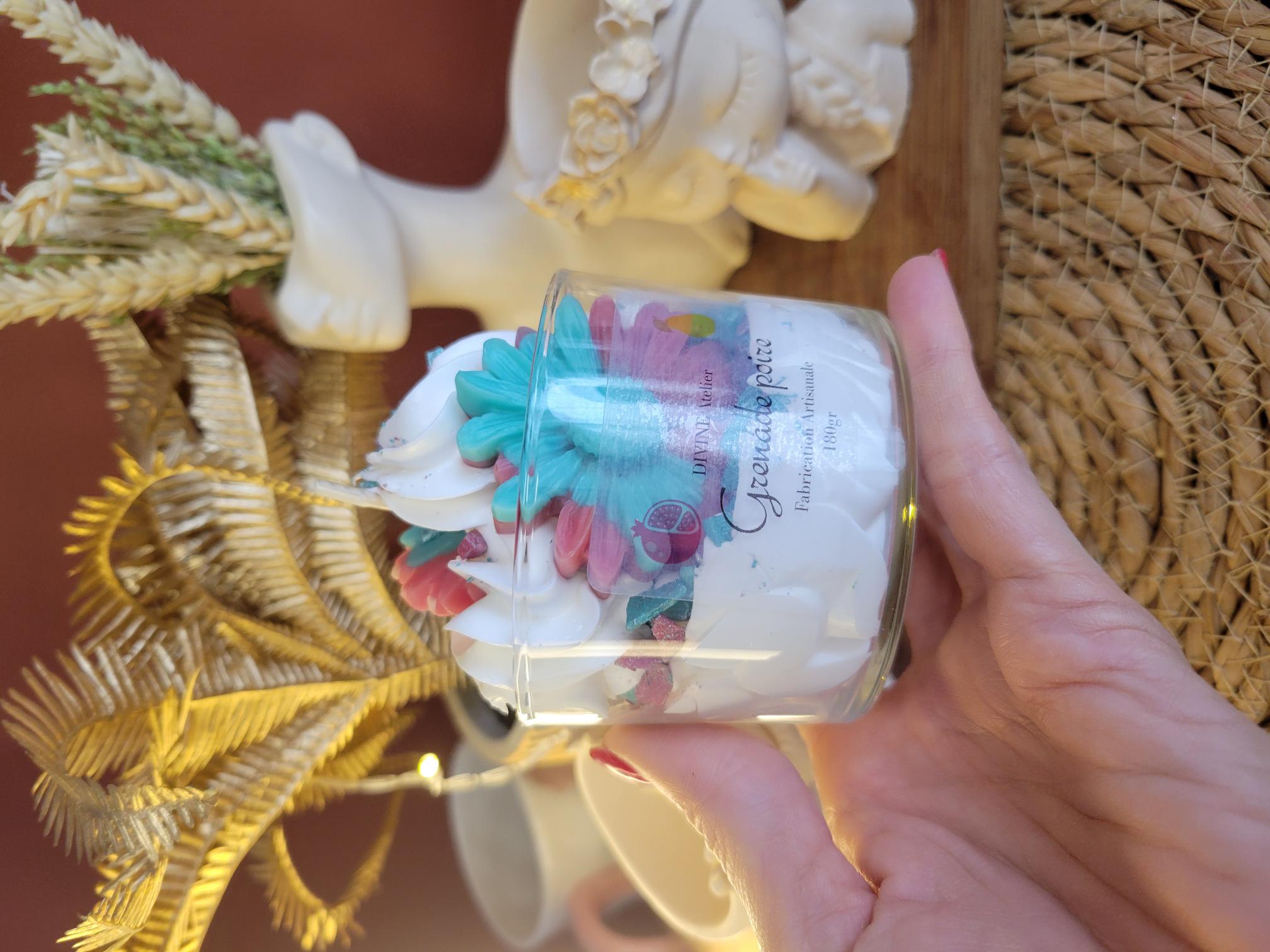 bougie gourmande grenade et poire 
