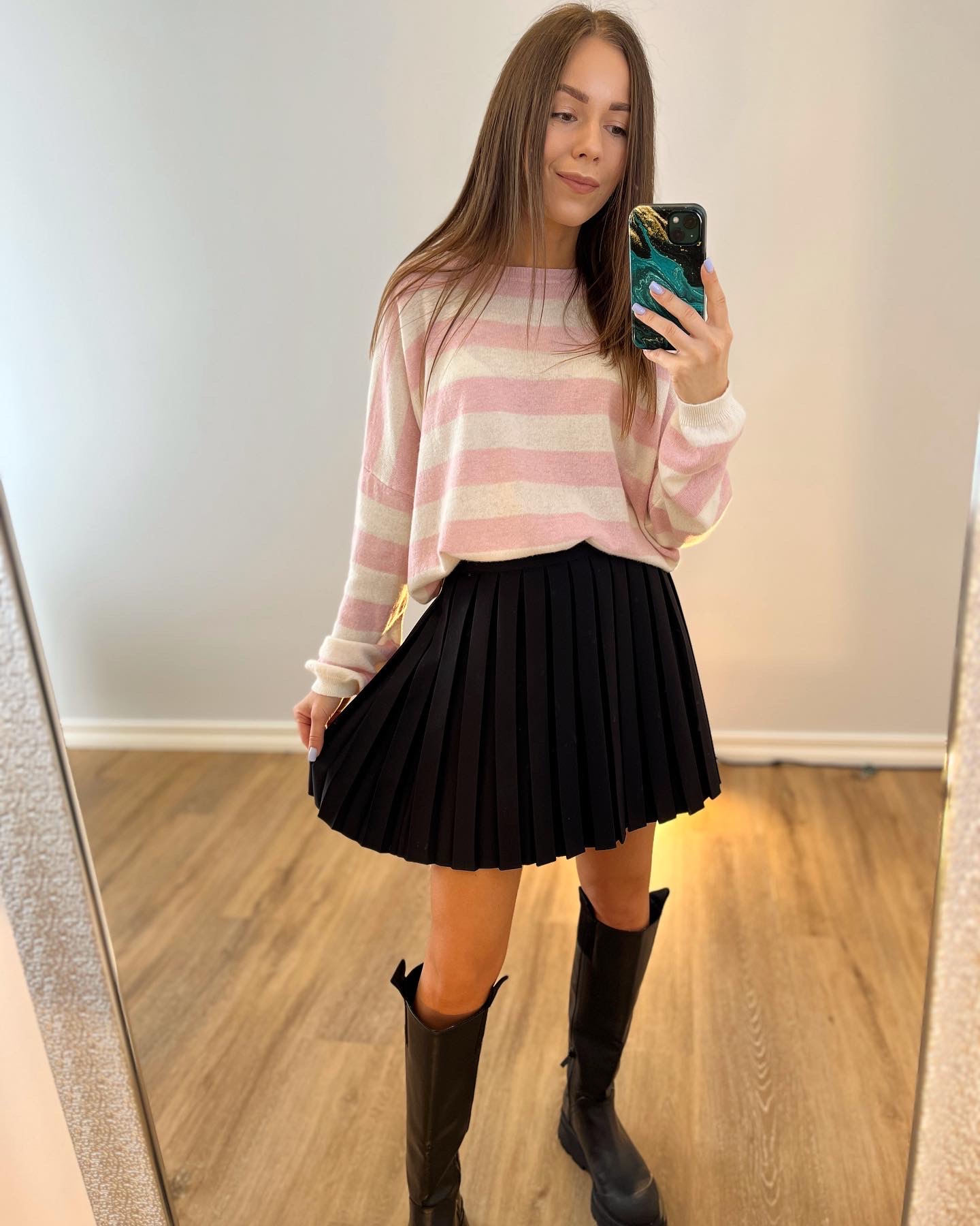 Rožinis megztukas su kašmyru ir vilna