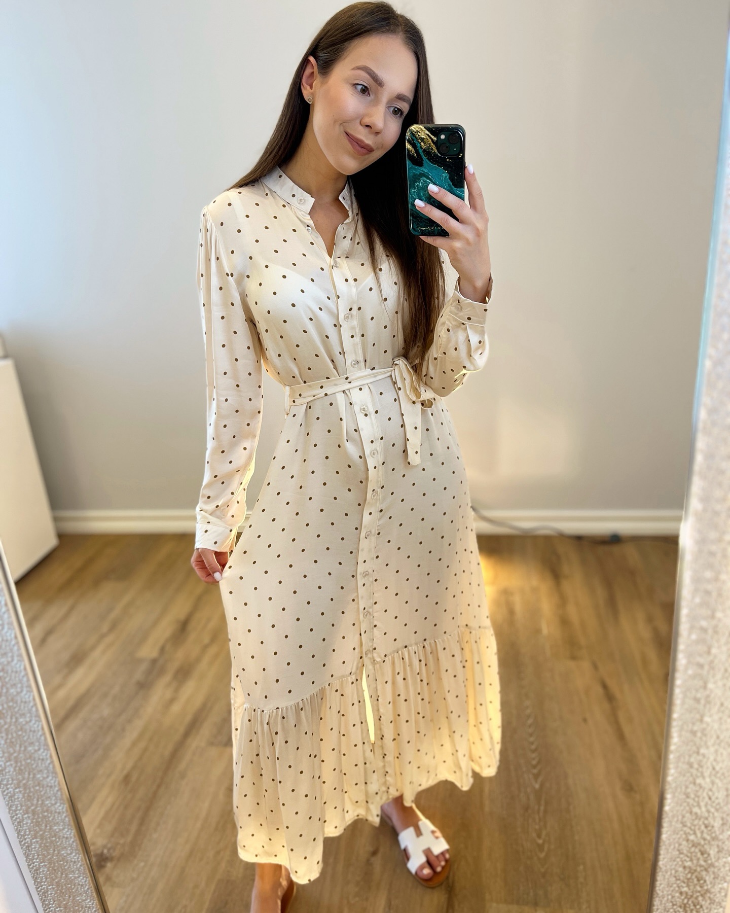 Suknelė su dirželiu Lilie