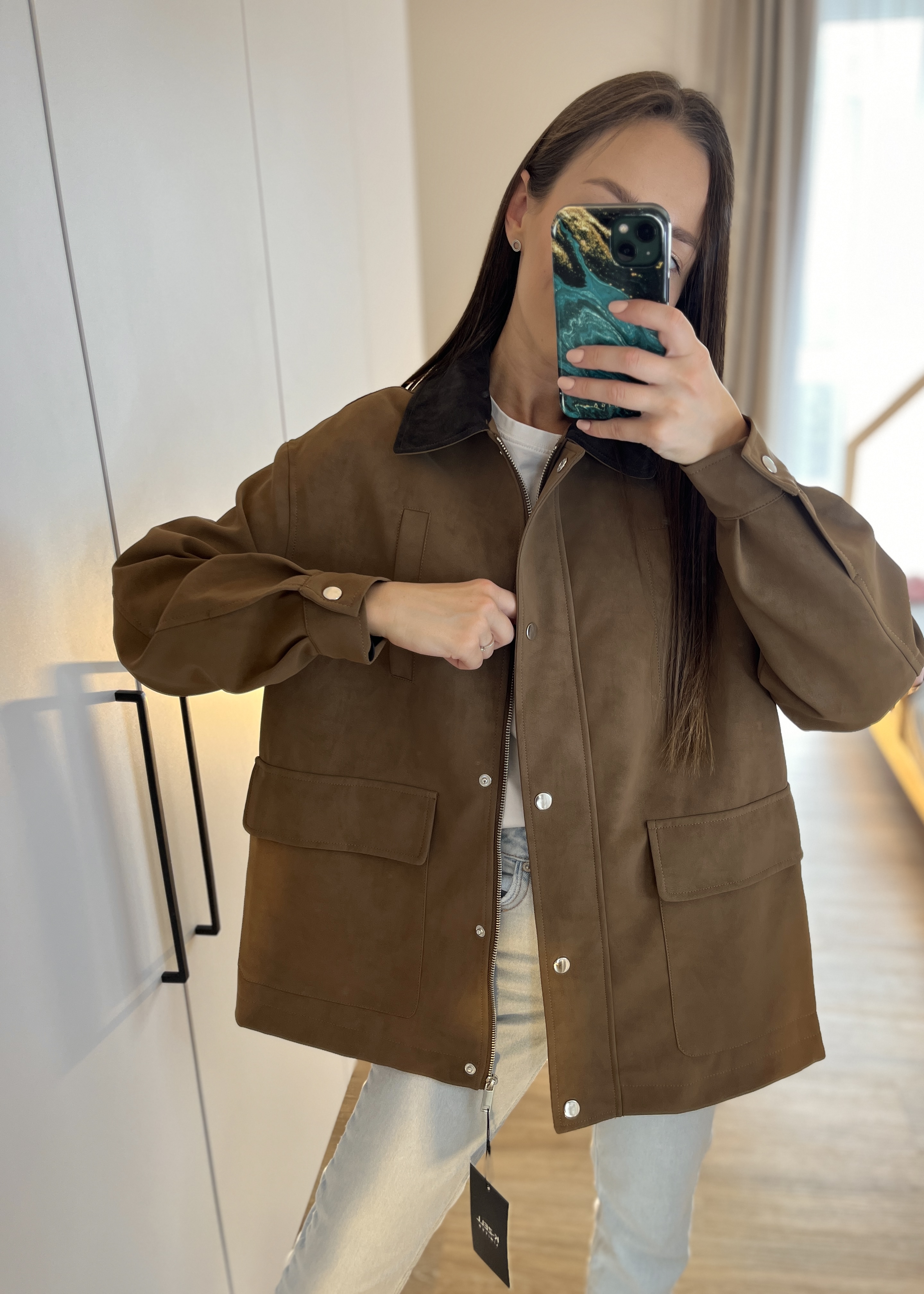 Ruda striukė su apykakle