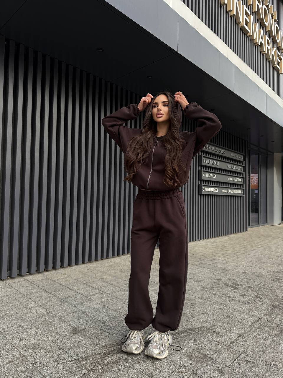 Laisvalaikio kostiumėlis Chocolate