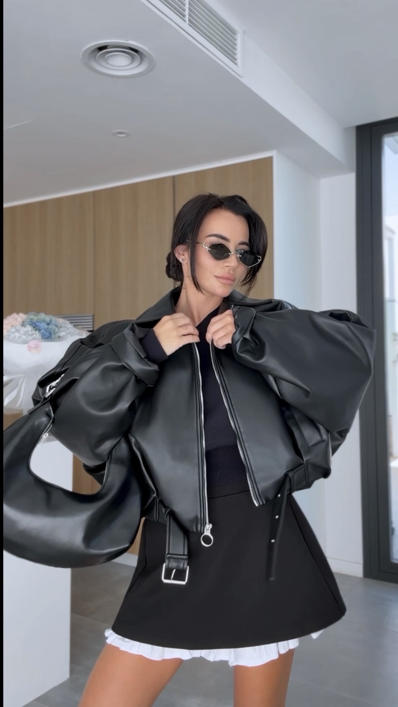 Juodi sijonšorčiai