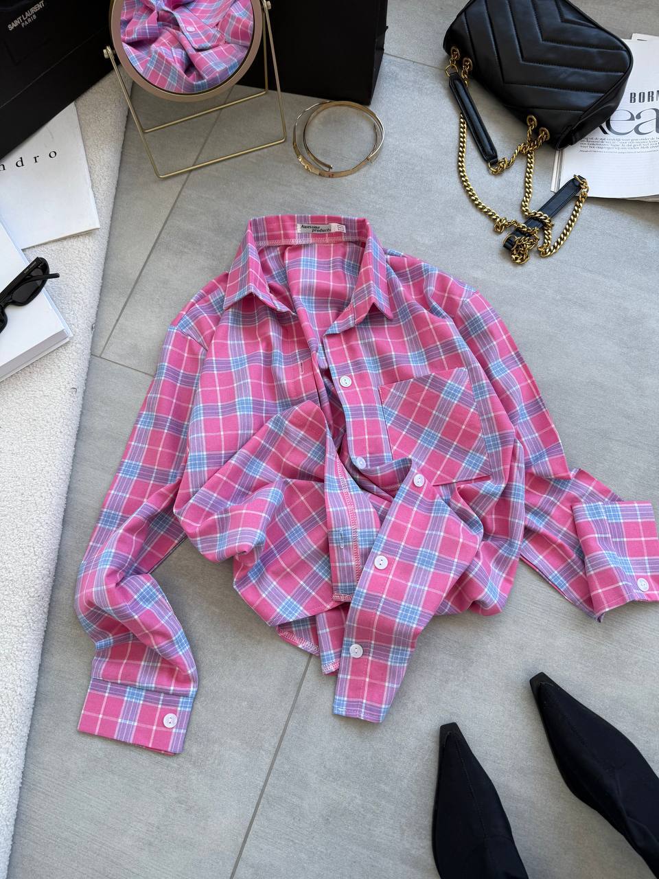 Rožiniai languoti marškiniai 