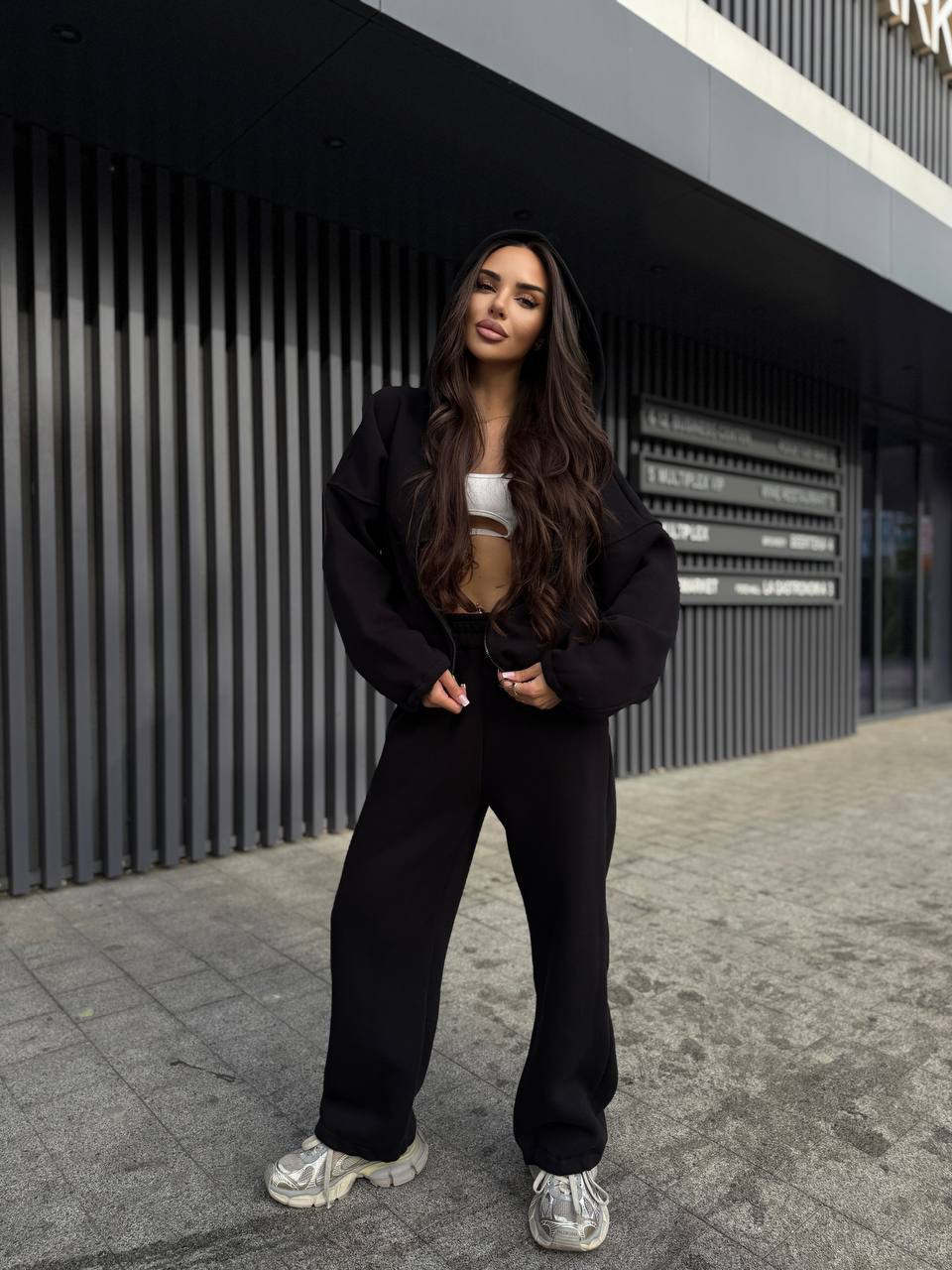 Laisvalaikio kostiumėlis Black