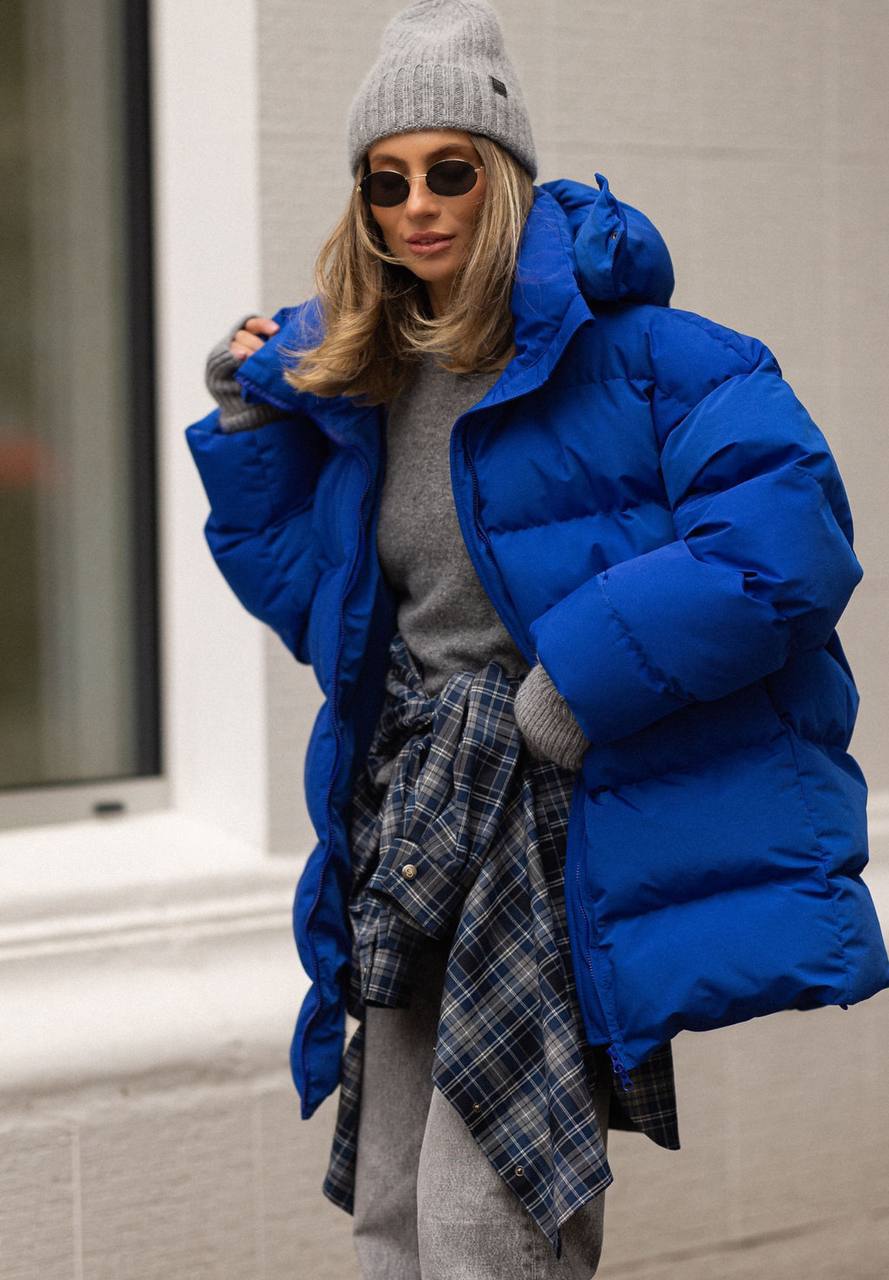 Mėlyna pūkinė striukė Villa