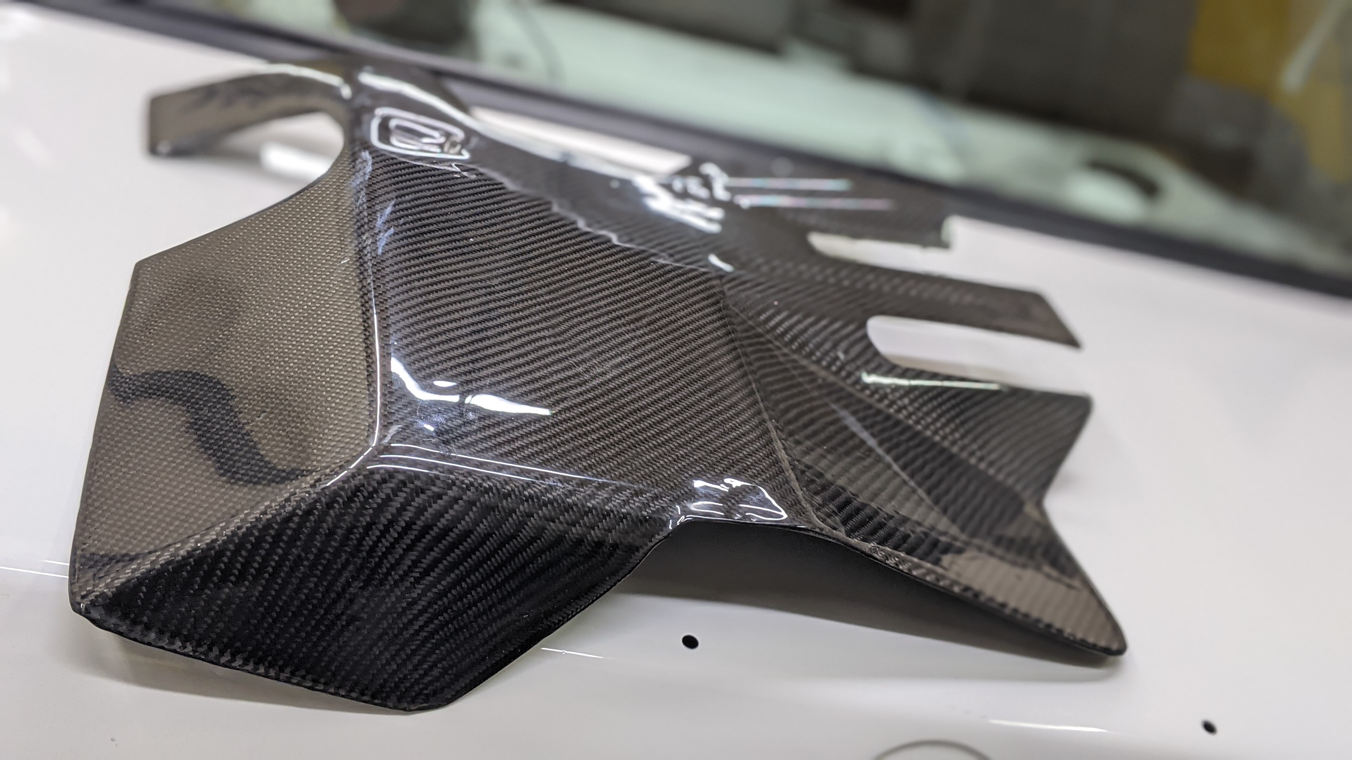 BMW e30 interior lower dash panel - Carbon Fiber