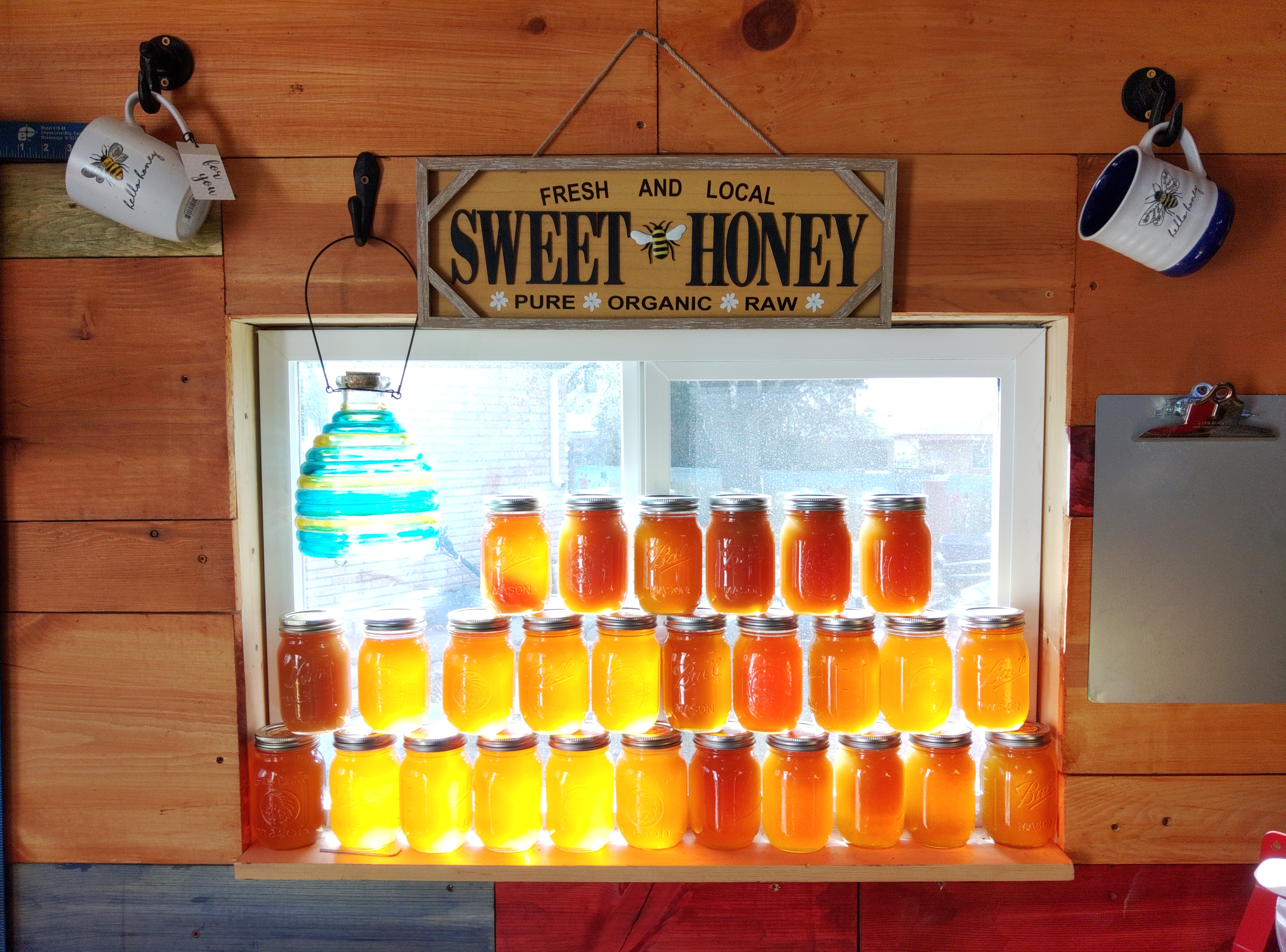 AbeeQ Raw Honey