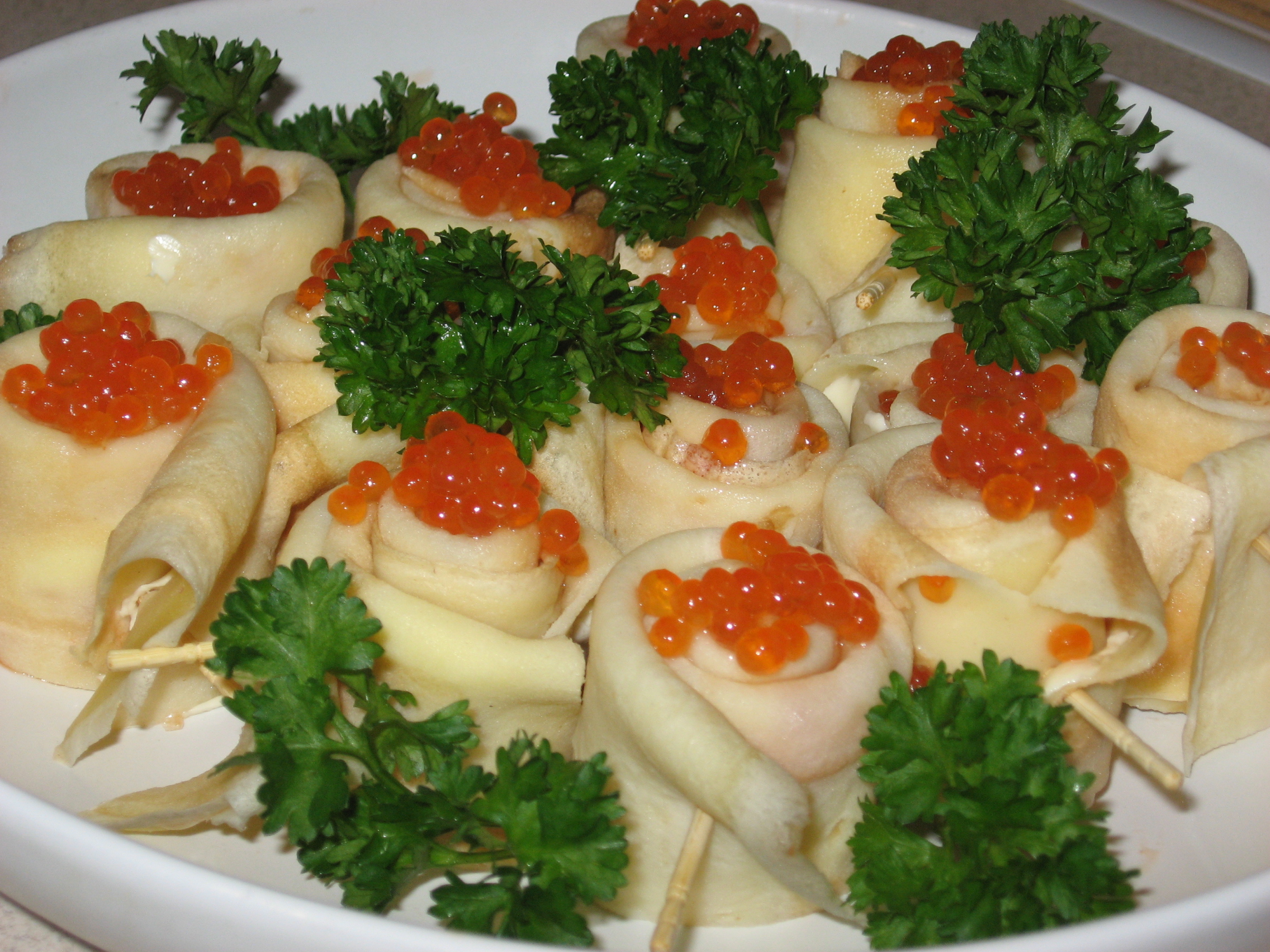 Млинці з ікрою