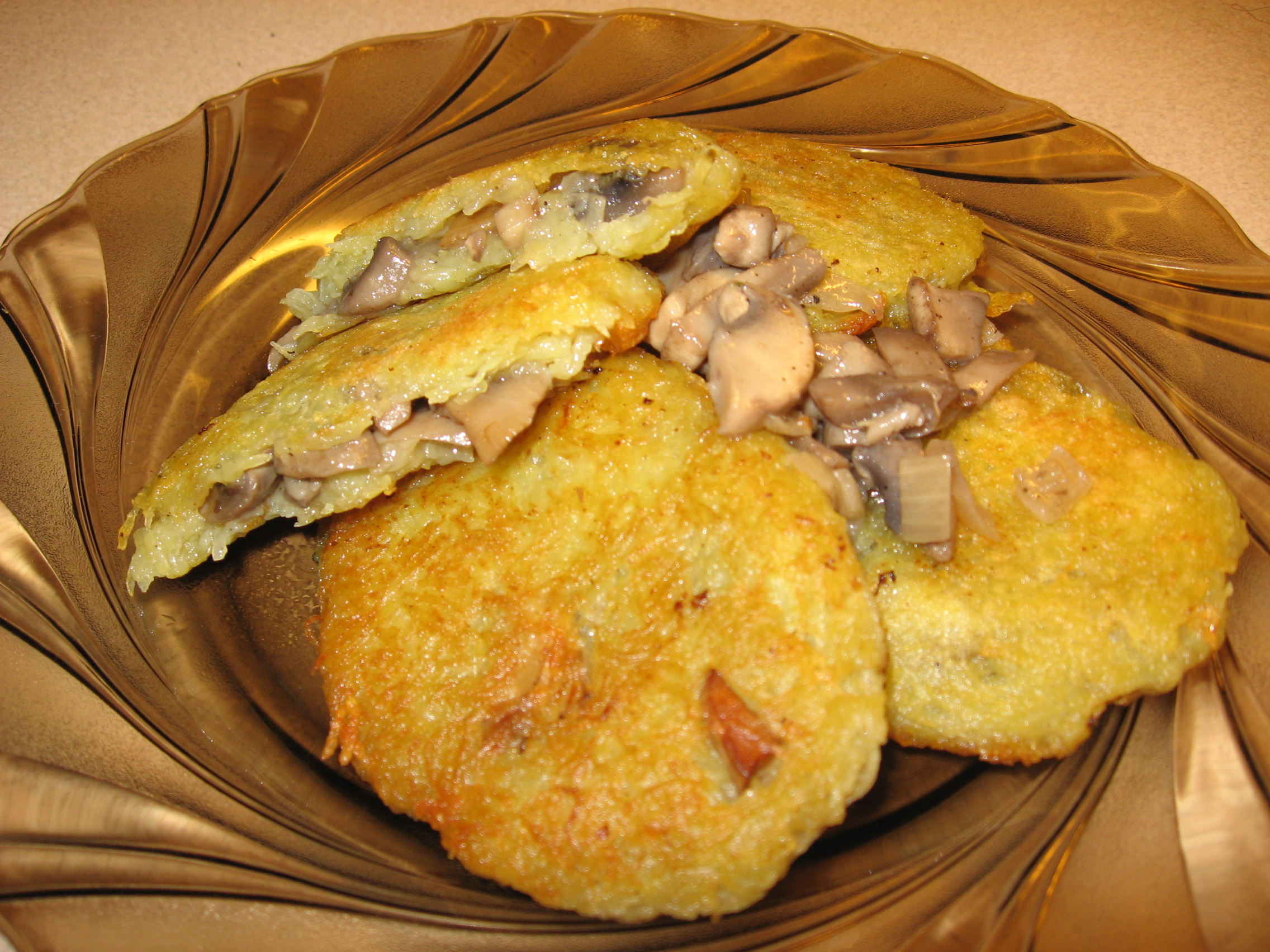 Деруни з грибами