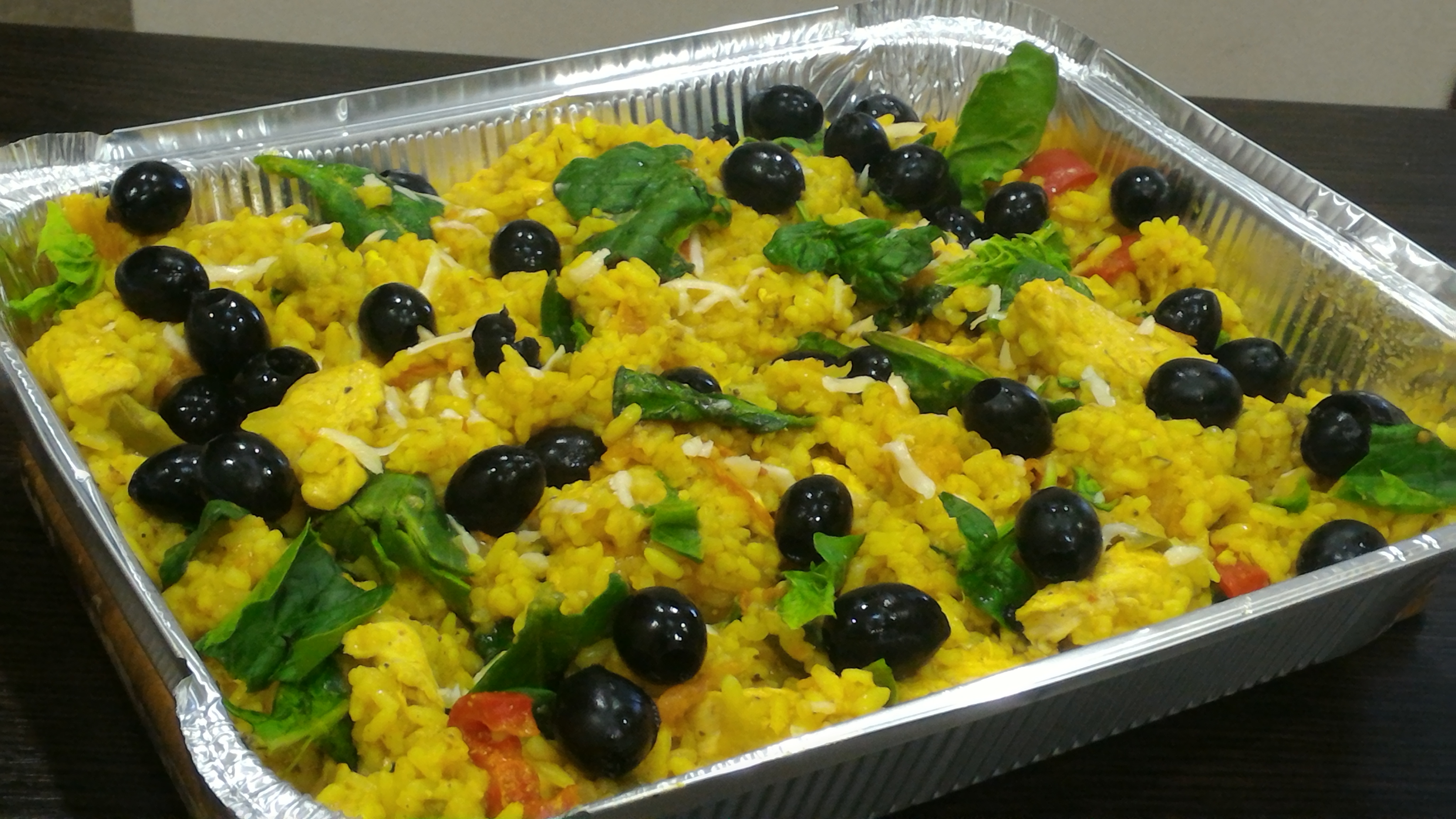 Паелья з куркою