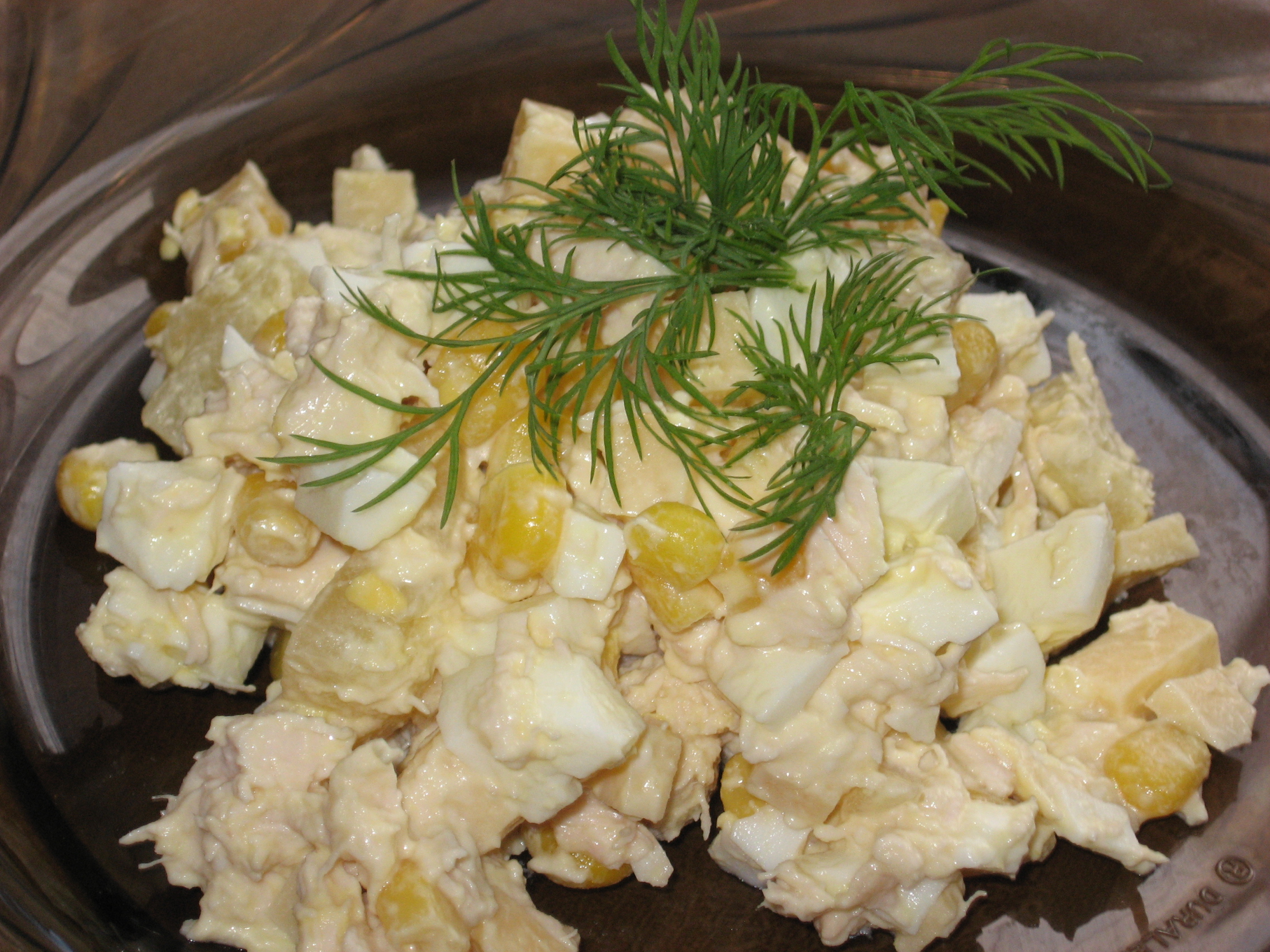 З куркою та ананасом
