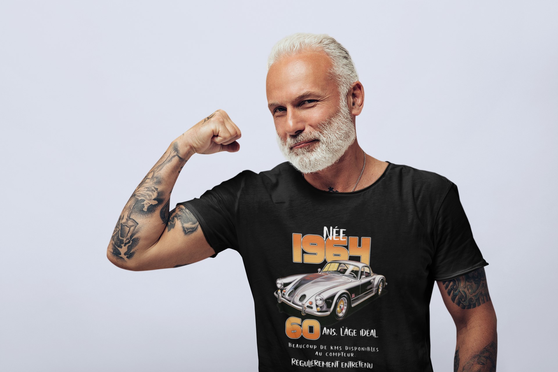 Celebrate Milestone Birthdays with Tees and Hoodies | Perfect Birthday Apparel. L'homme qui a 60ans anniversaire T-shirt