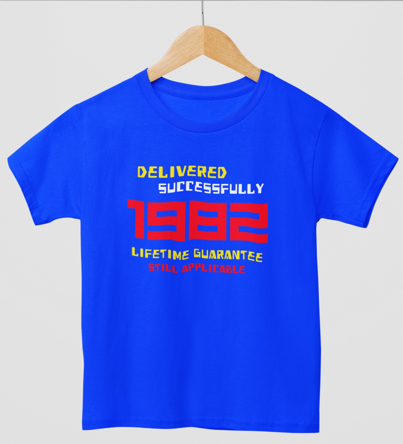 '1982 Delivered successfully, lifetime guarantee still applicable' T-Shirt for He or She. Birthday gift idea. Original designs for original minds.