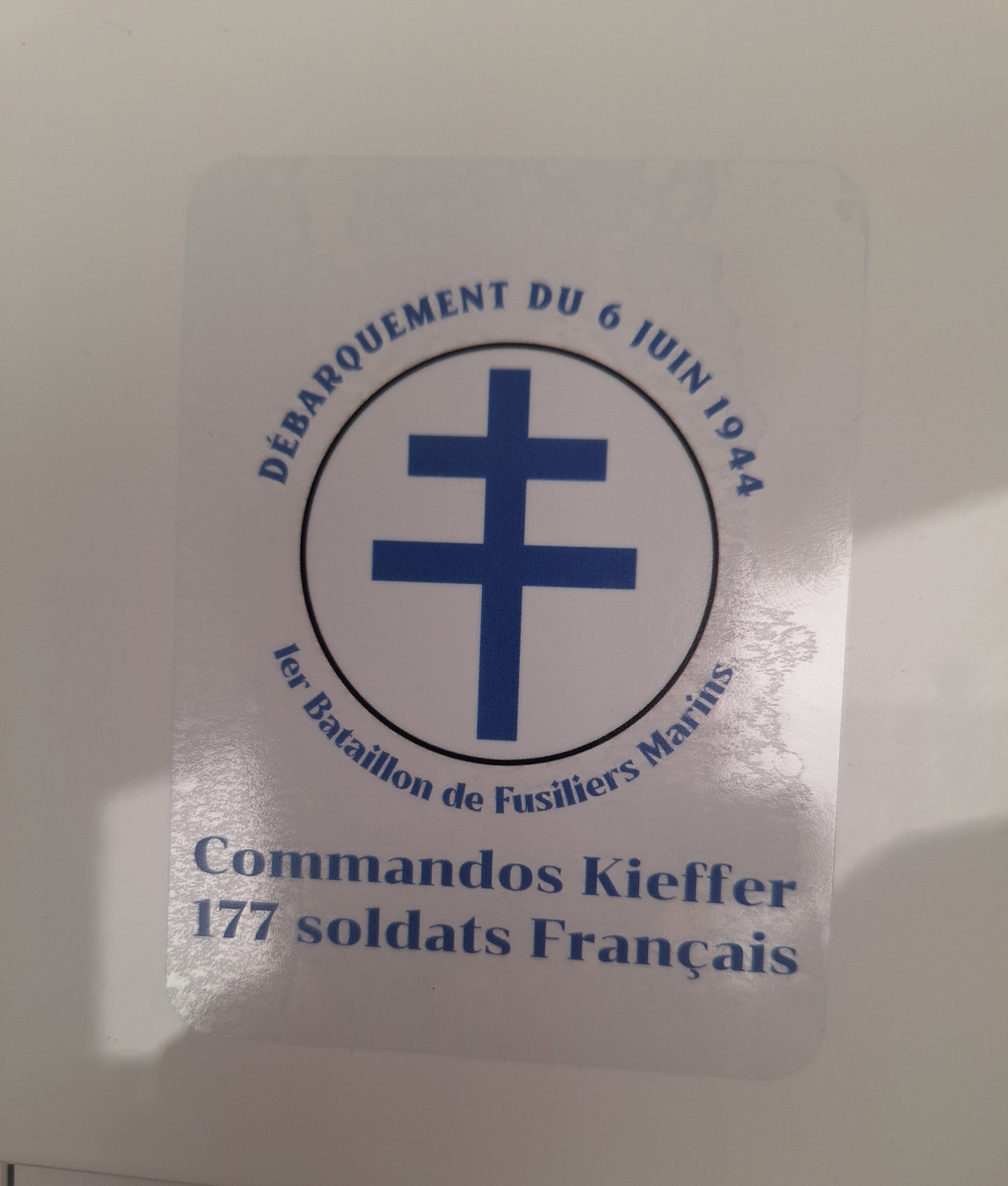 Commandos Kieffer Autocollants / Kieffer Commandos Vinyl stickers 10cm x 7.5cm. Easy to apply and easy to detach.