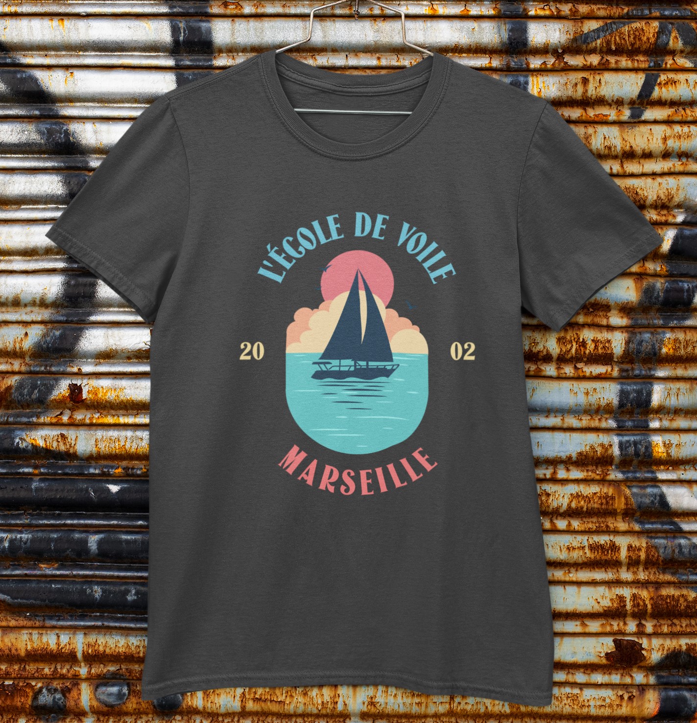 L'Ecole de Voile (Sailing School) T-shirt. Summer cool style. Original designs for original minds.