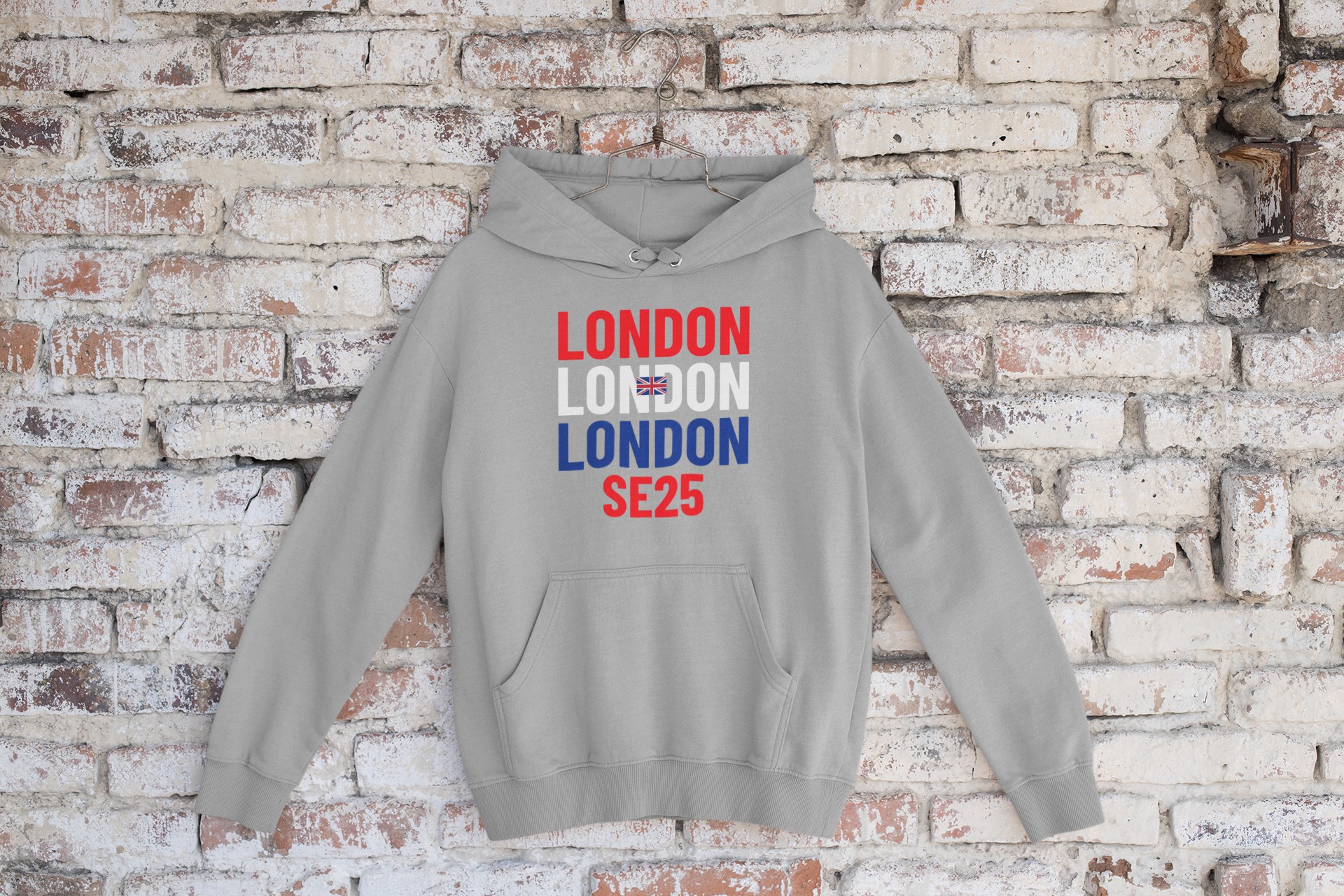 London SE25 T-Shirt range. London SE25 famous for these London landmarks: Crystal Palace Dinosaur park, South Norwood lake, Woodside park.