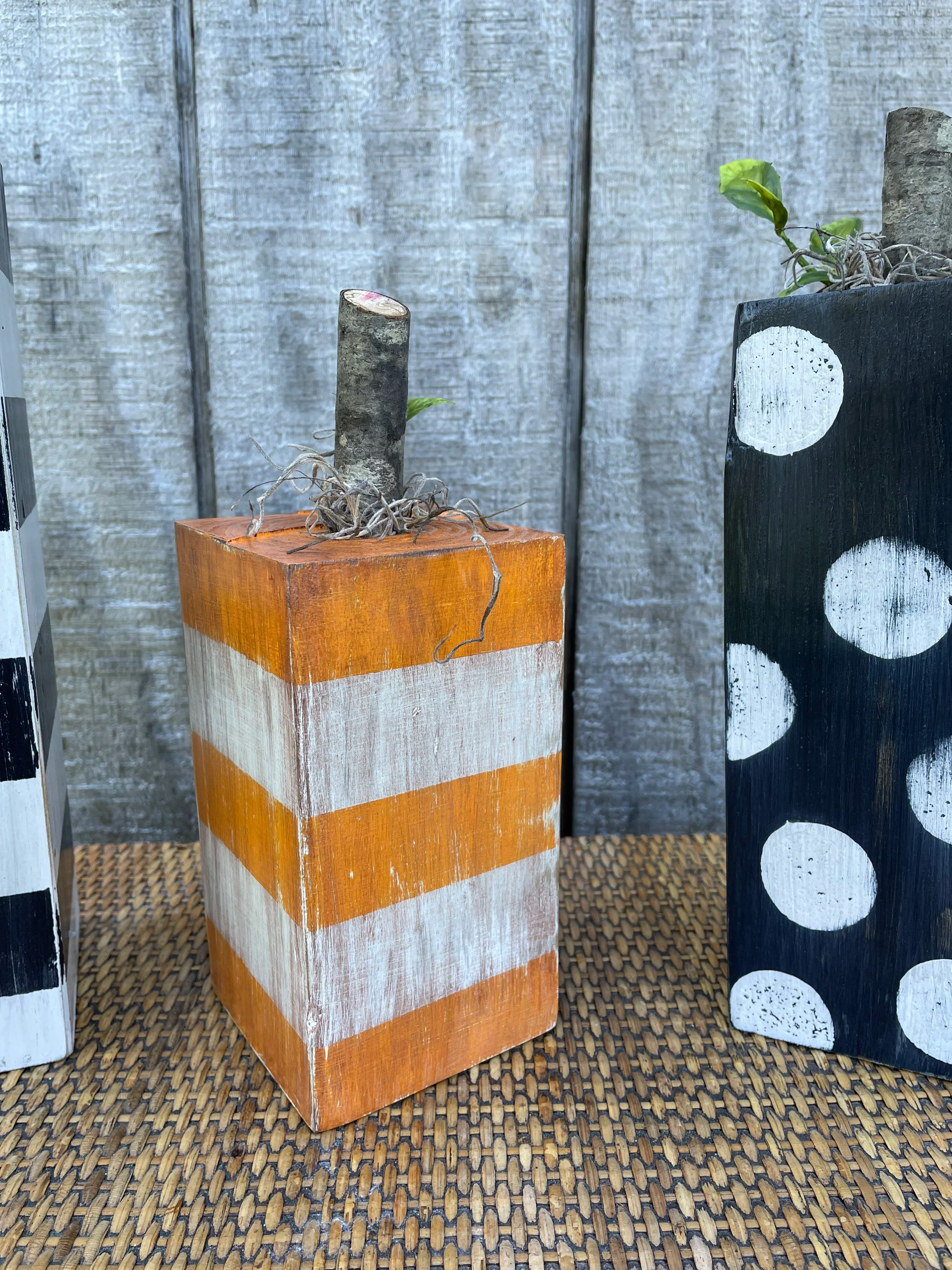Farmhouse pumpkins