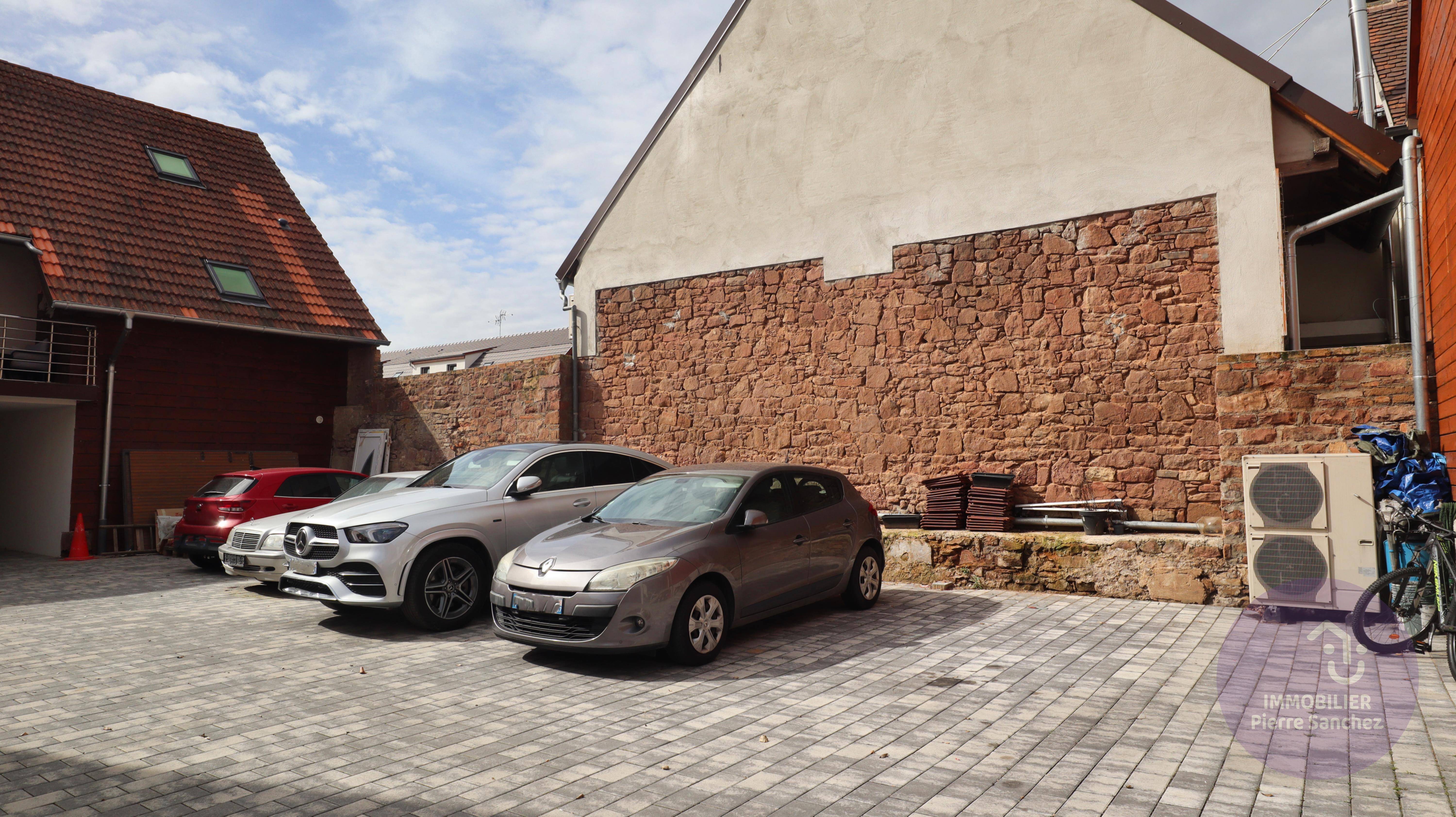 Altorf - 3 pièces avec terrasse, parking et cave