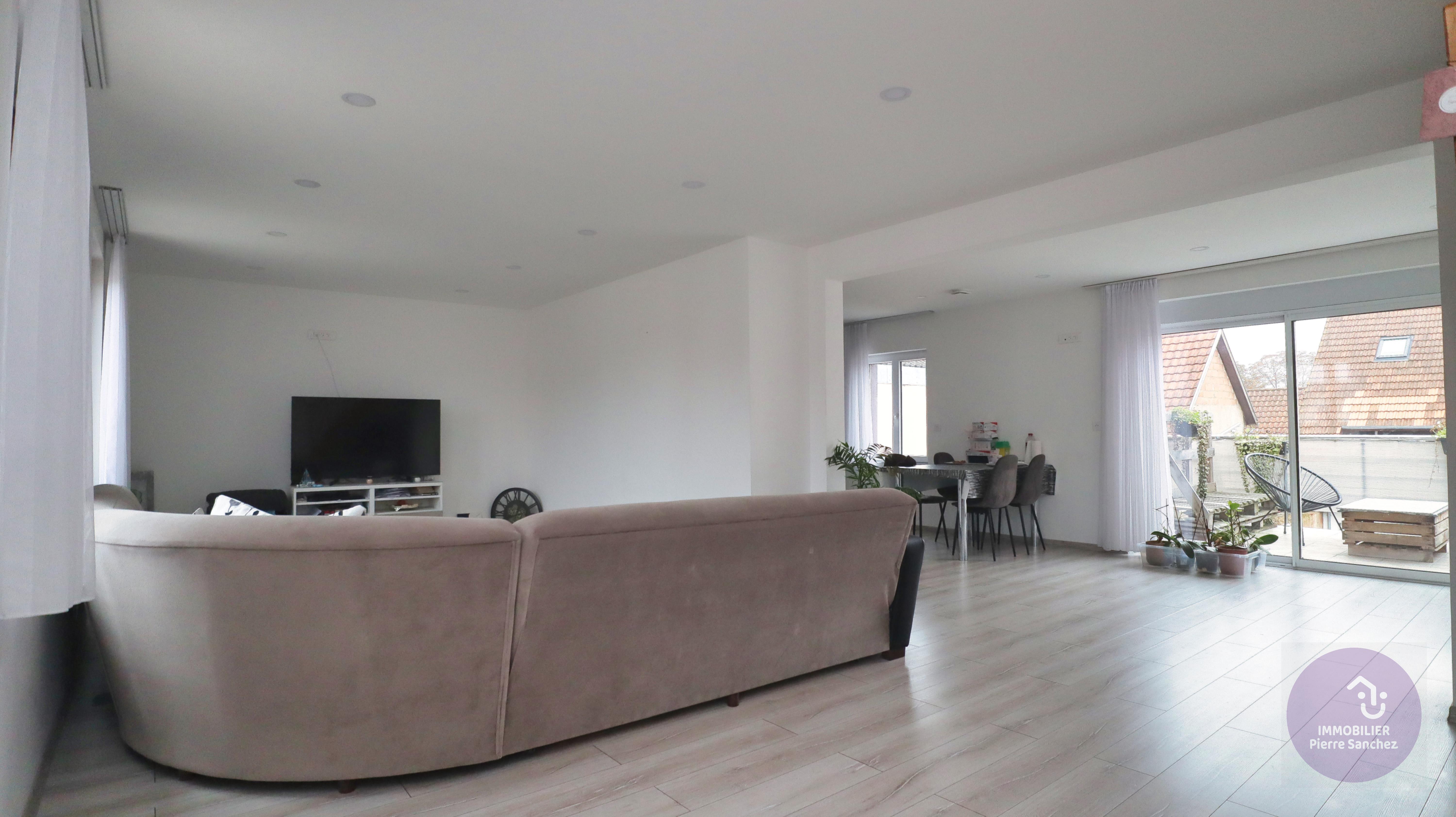 Altorf - duplex 152 m² avec terrasse, parkings et cave