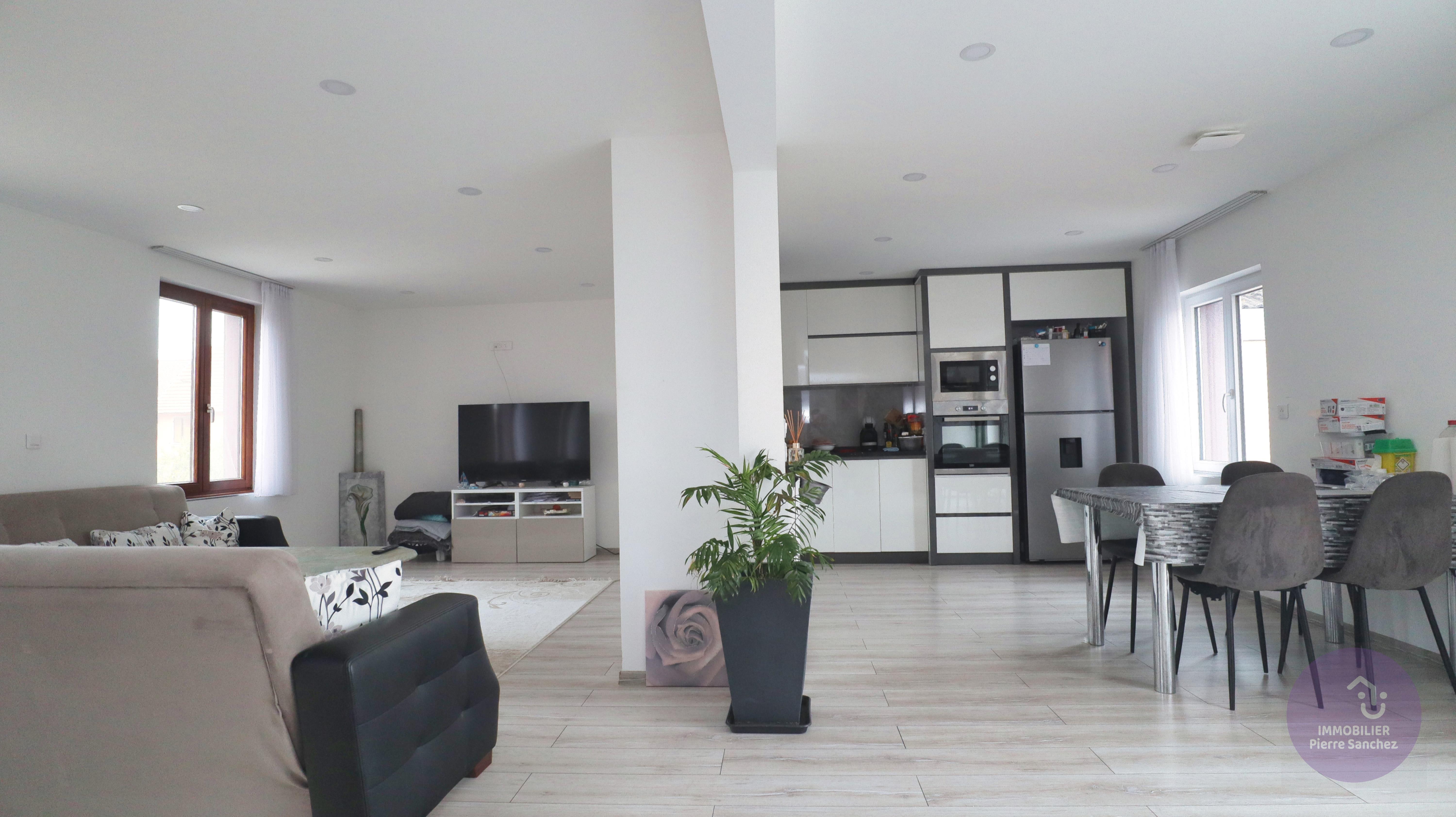 Altorf - duplex 152 m² avec terrasse, parkings et cave