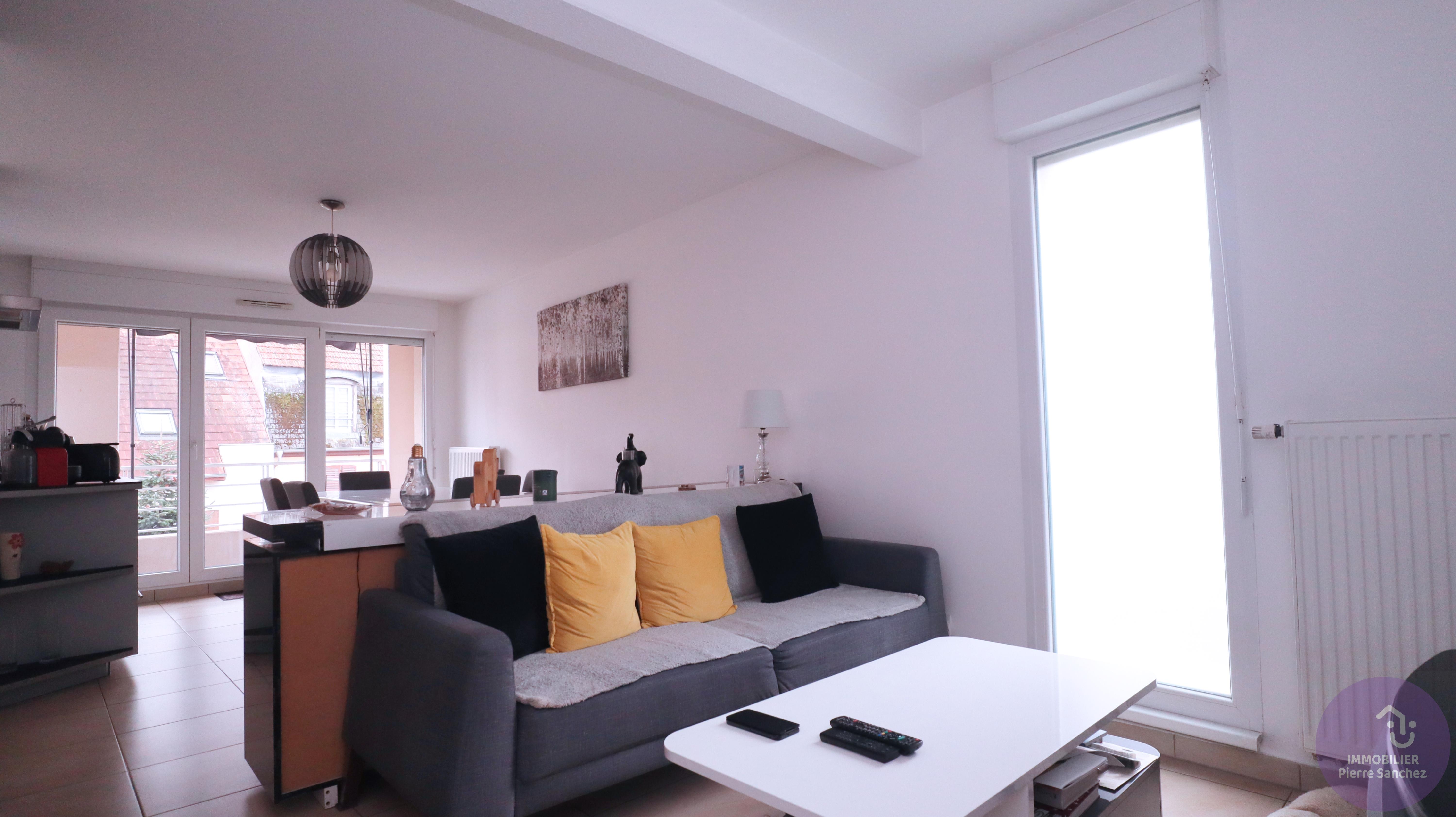Benfeld - appartement 3 pièces avec balcon et 2 parkings