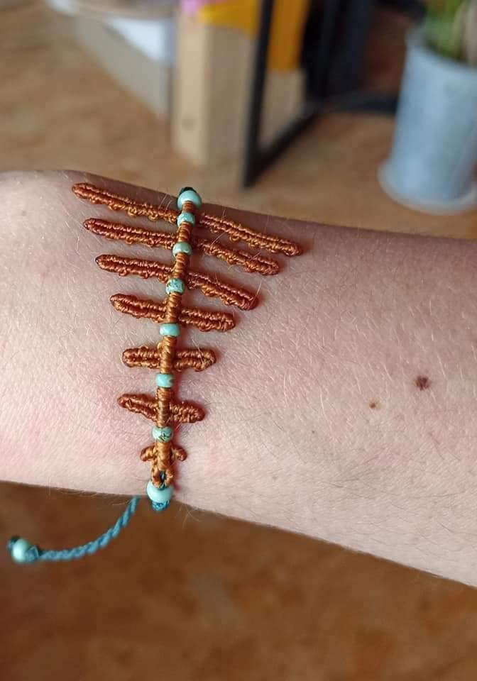Bracelet macramé fougère, perles
