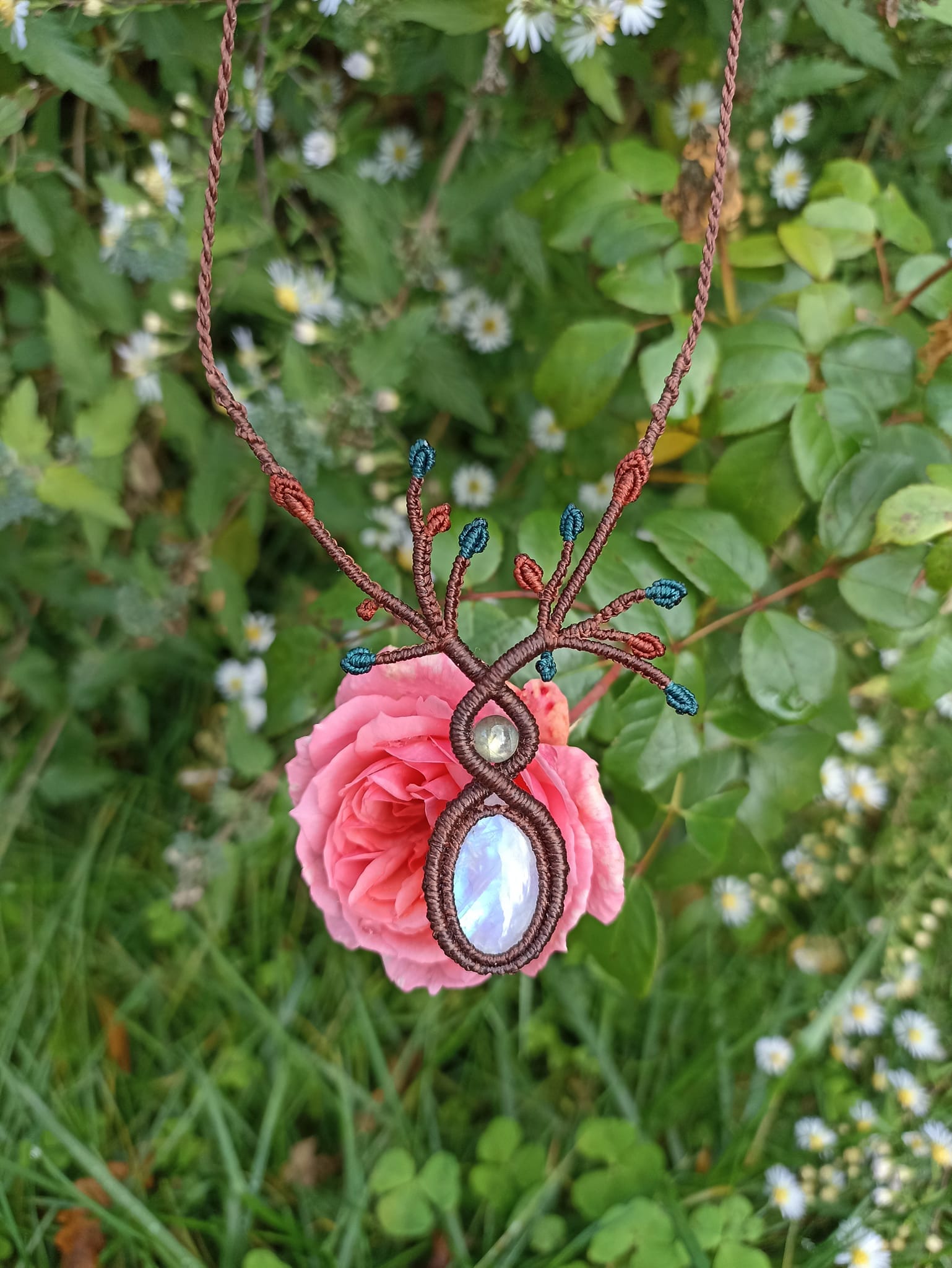Collier macramé arbre de vie, péristérite labradorite blanche, perle labrodorite, fait main