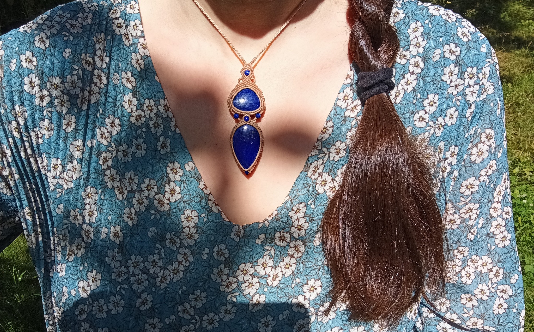 Collier macramé lapis lazuli, perles lapis lazuli