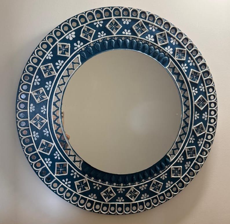 Decorative Round Wall Mirror