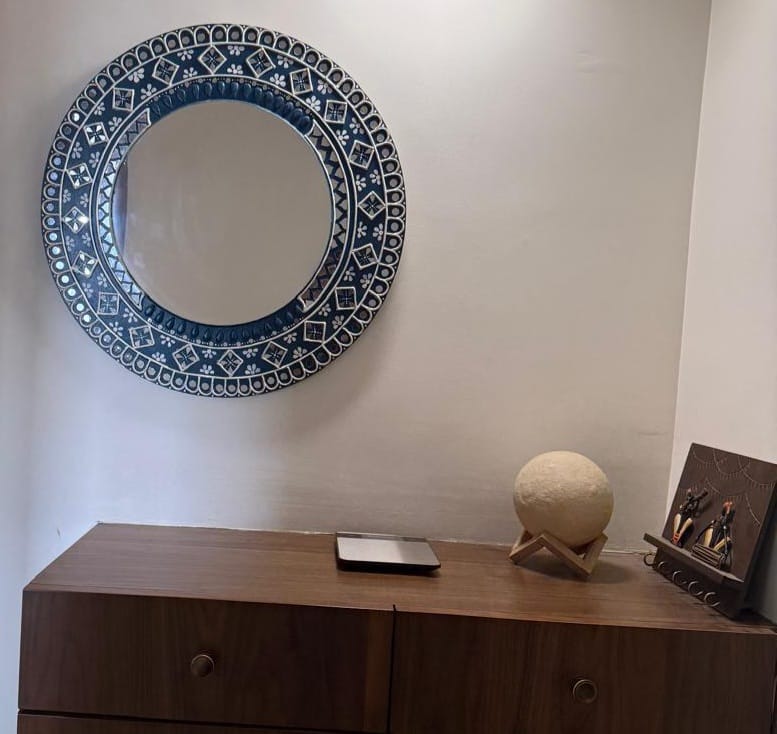 Decorative Round Wall Mirror