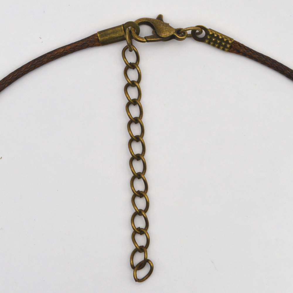 Virvutė su užsegimu