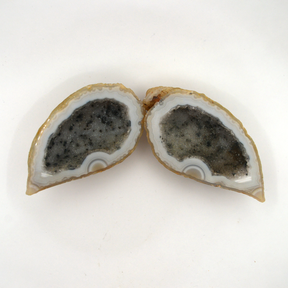 Agatas