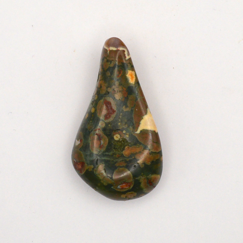 Riolitas su chalcedonu