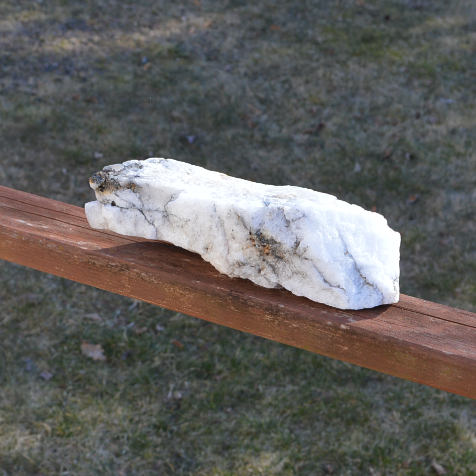 Baltasis kvarcas 1,9 kg