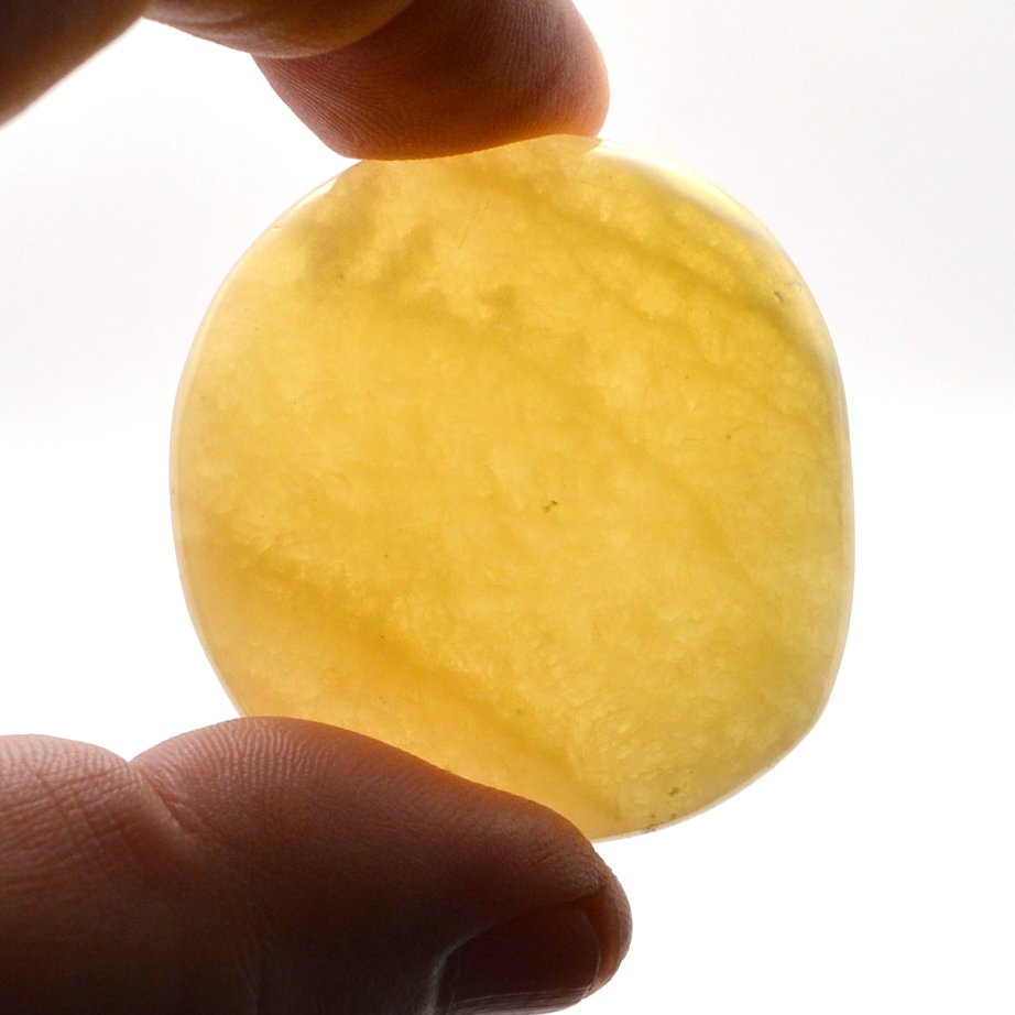 Geltonasis kalcitas