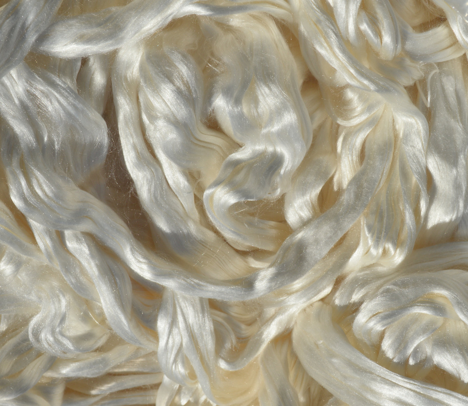 Mulberry silk fiber,  tops, roving, long fiber for spinning, felting, 100% silk sliver undyed 1oz