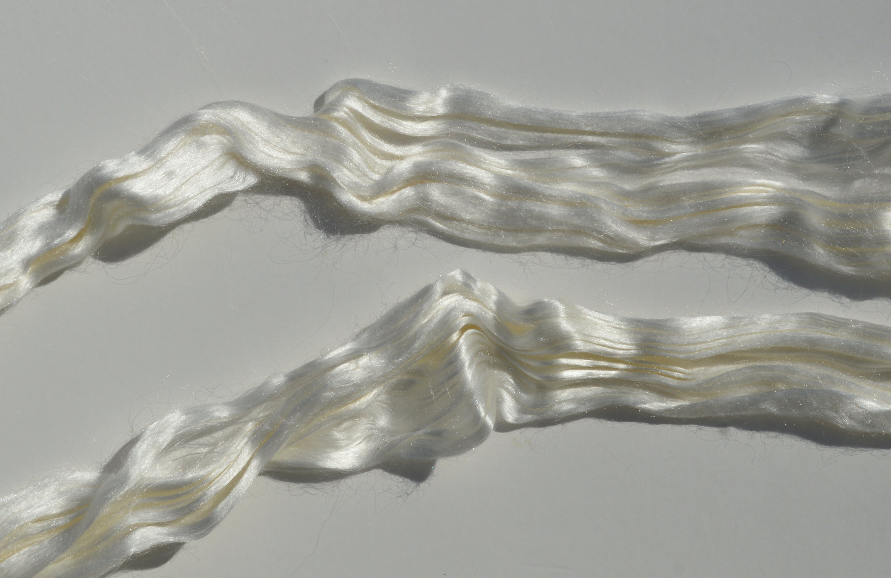 Mulberry silk fiber,  tops, roving, long fiber for spinning, felting, 100% silk sliver undyed 1oz