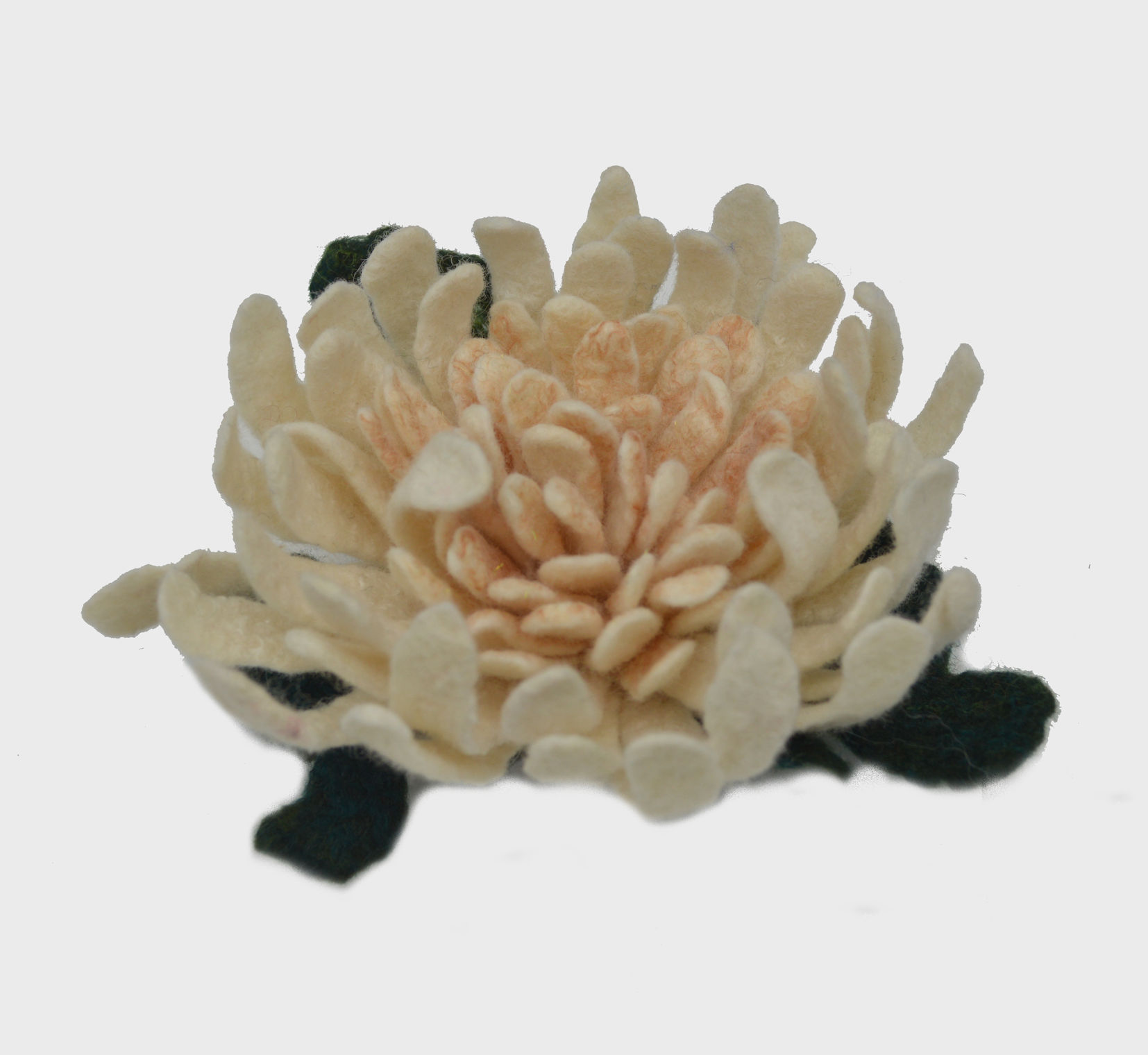 Felted flower brooch pin, felt white chrysanthemums brooch pin, wool felt flower.